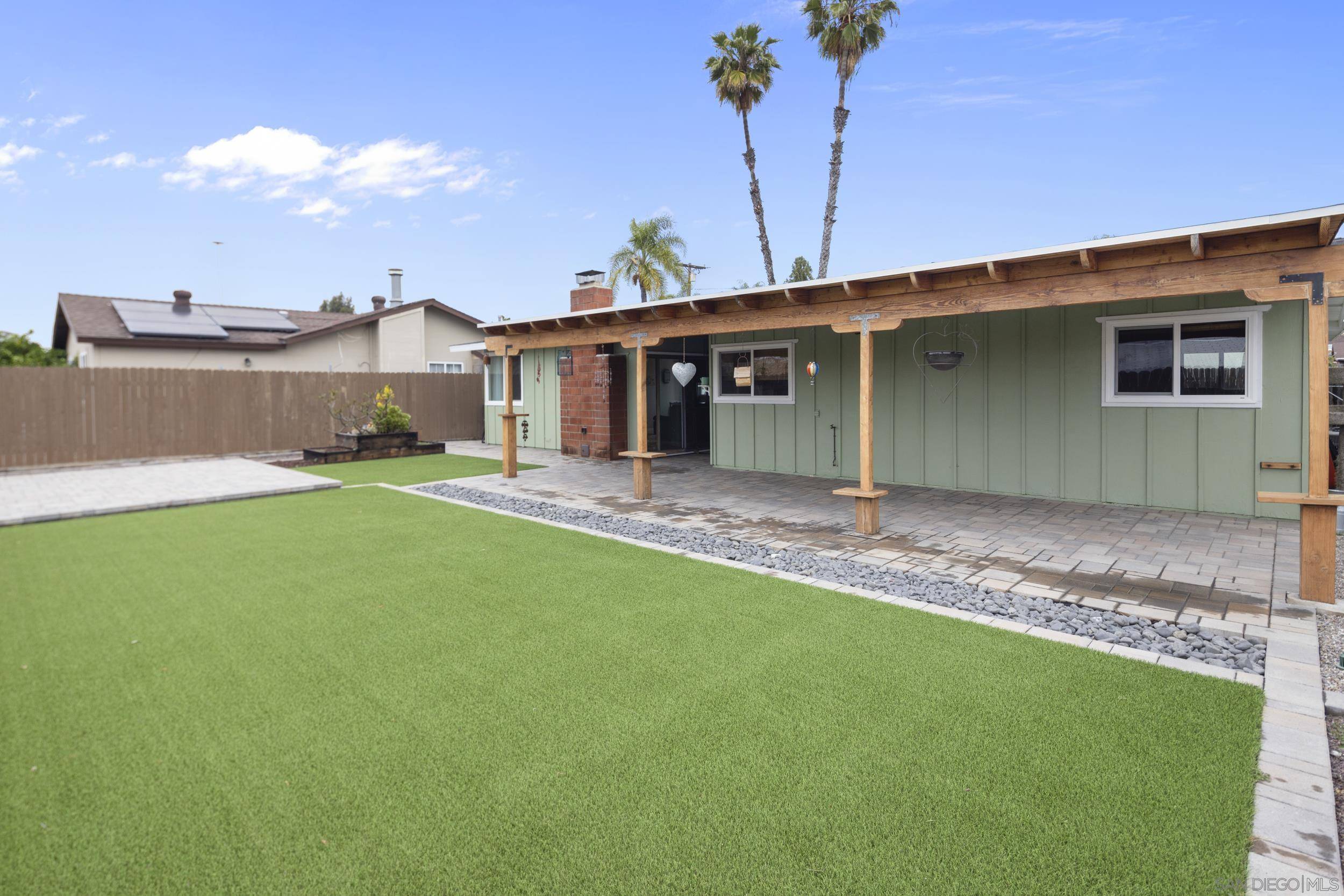 El Cajon, CA 92019,622 Ellen Ln