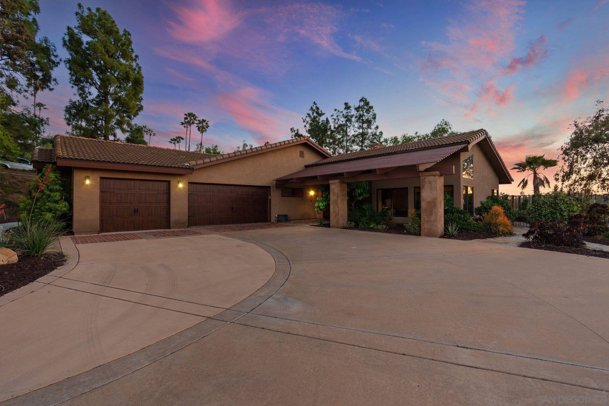 Poway, CA 92064,17758 Del Paso Drive
