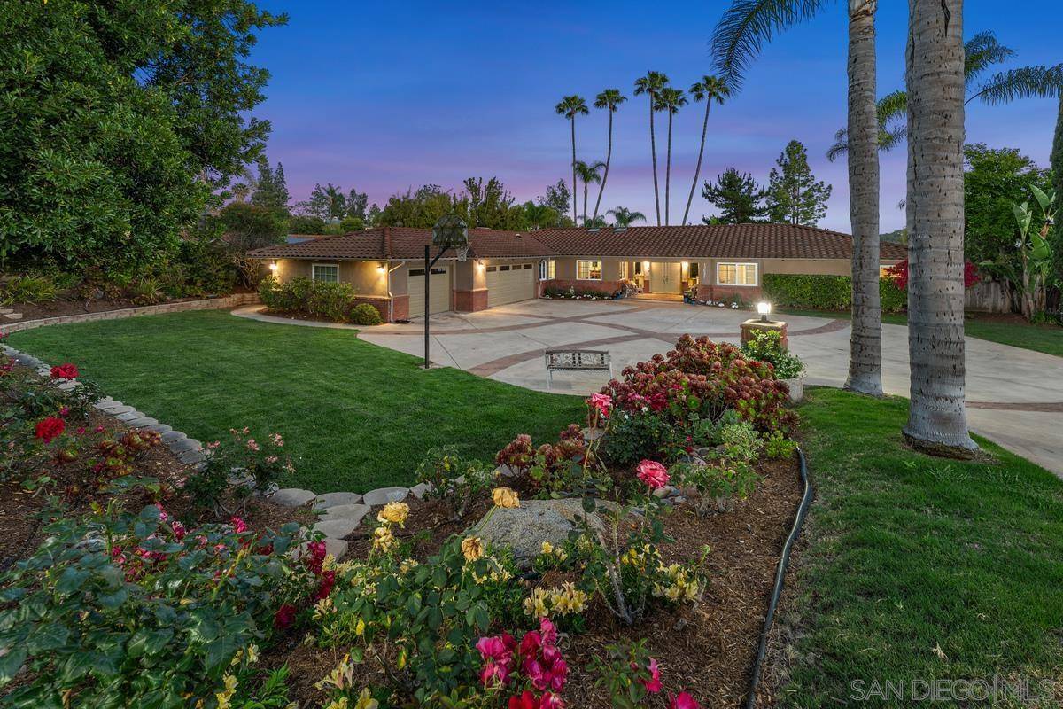 Poway, CA 92064,13627 Poway Springs Rd