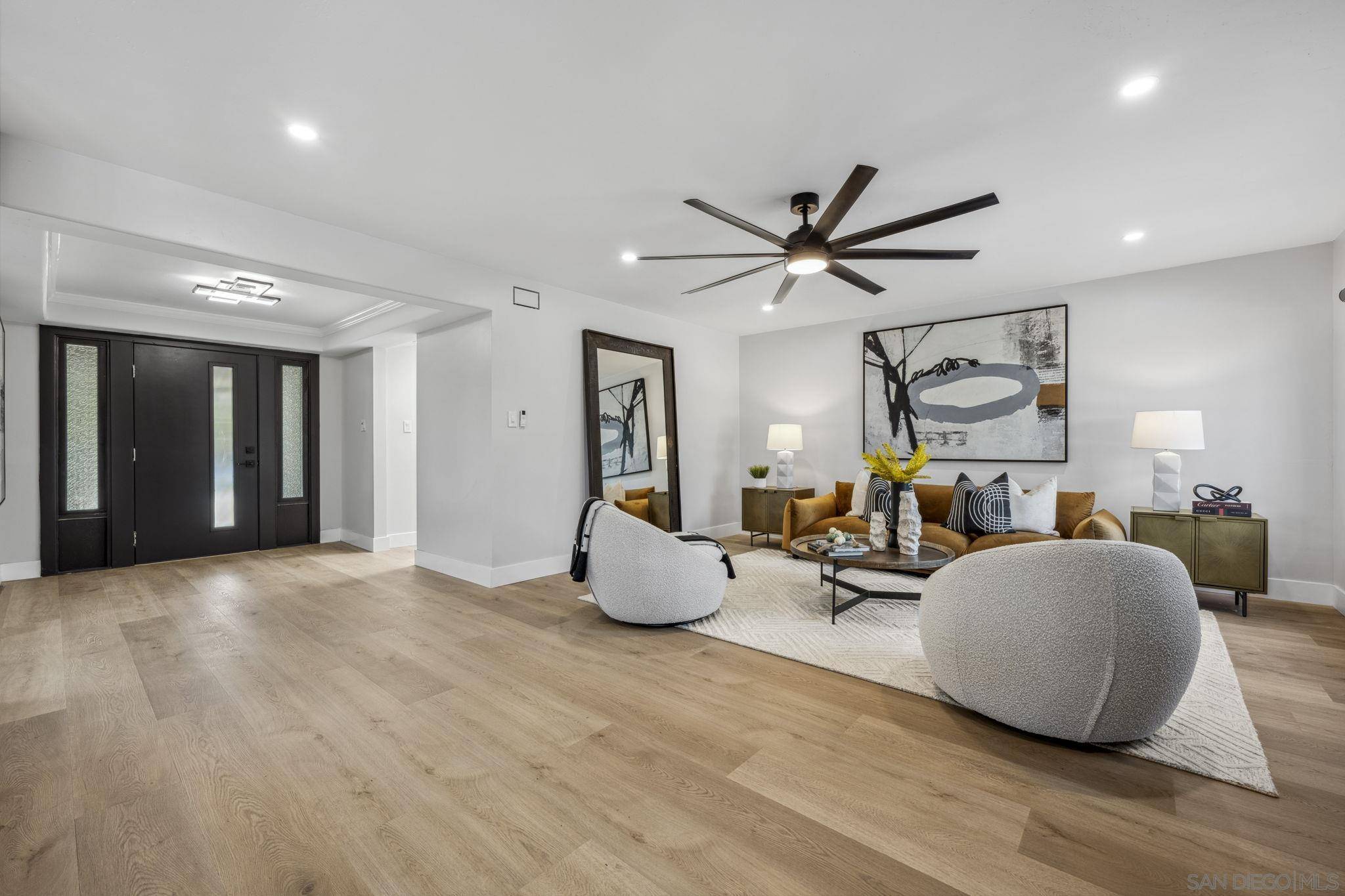 Oceanside, CA 92054,2026 Estero St