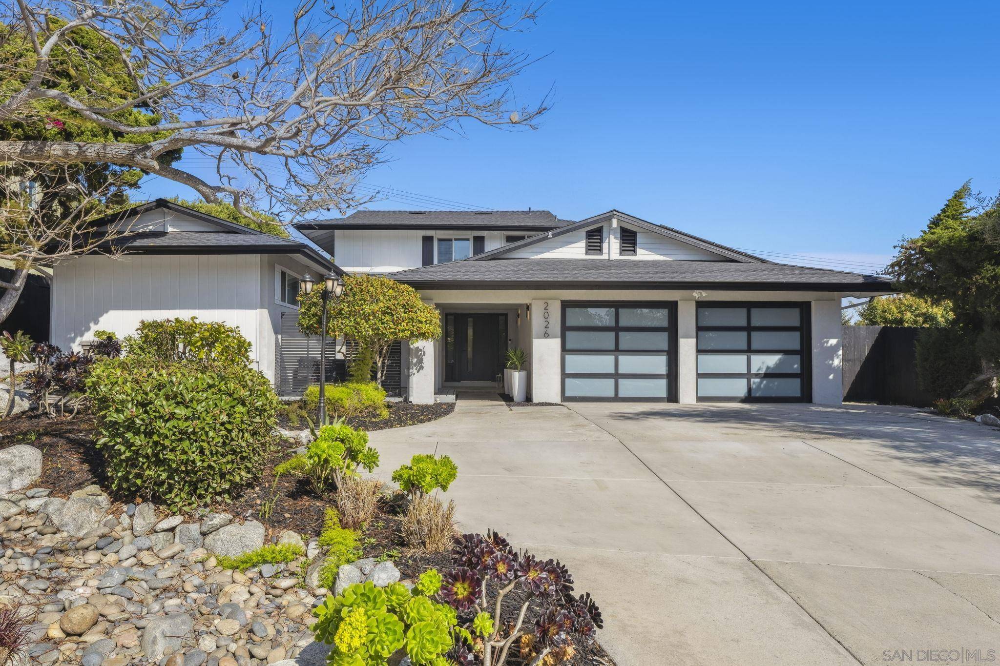 Oceanside, CA 92054,2026 Estero St