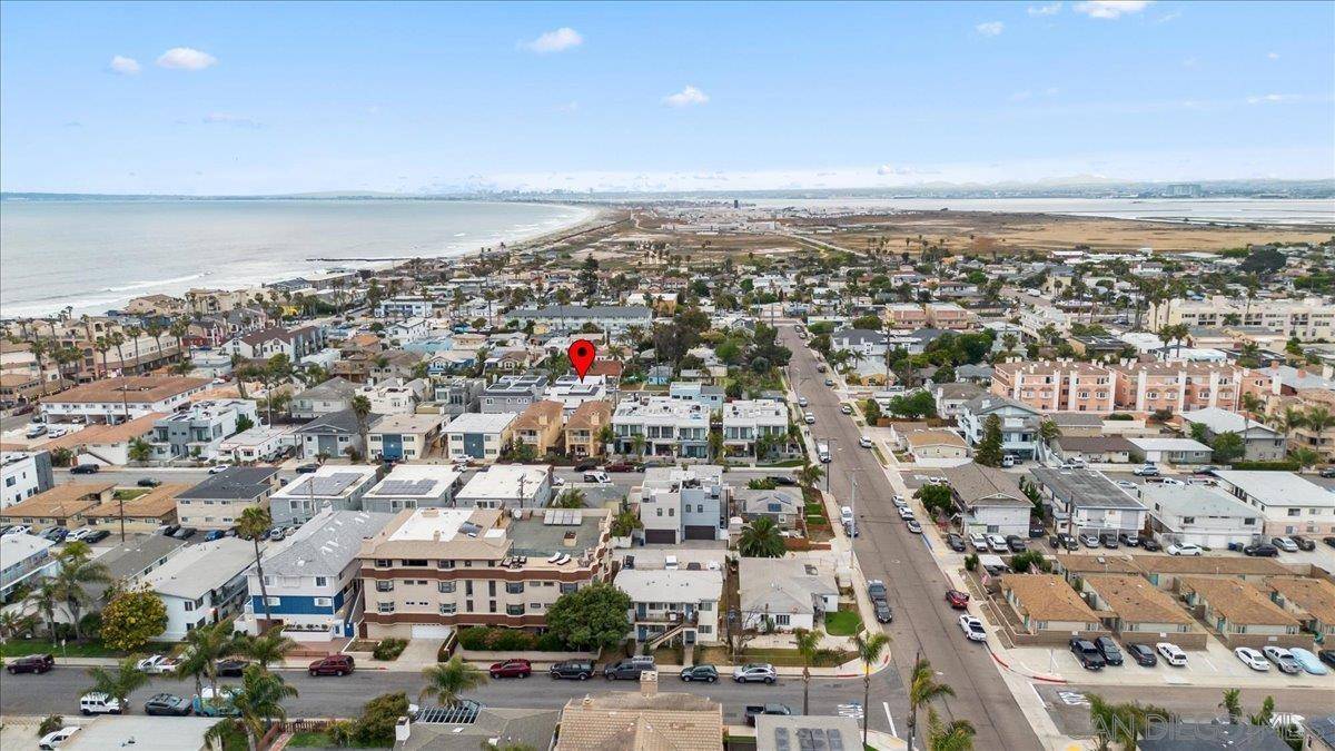 Imperial Beach, CA 91932,169 Donax Ave