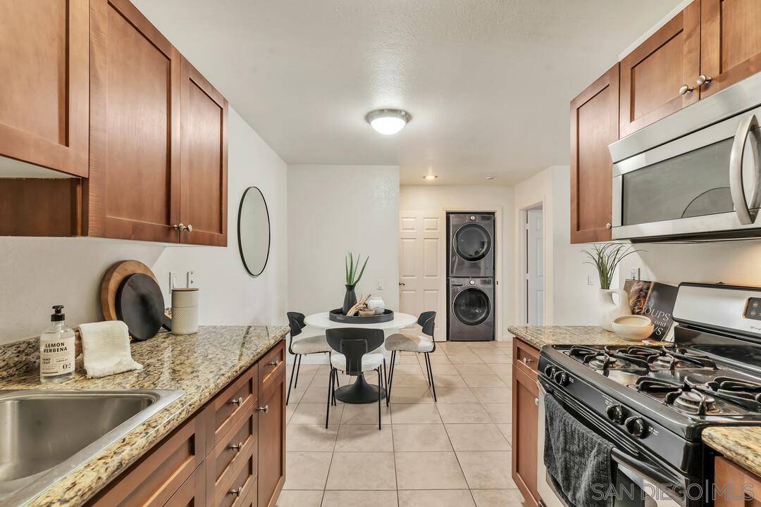 Escondido, CA 92026,240 W Lincoln Ave #36