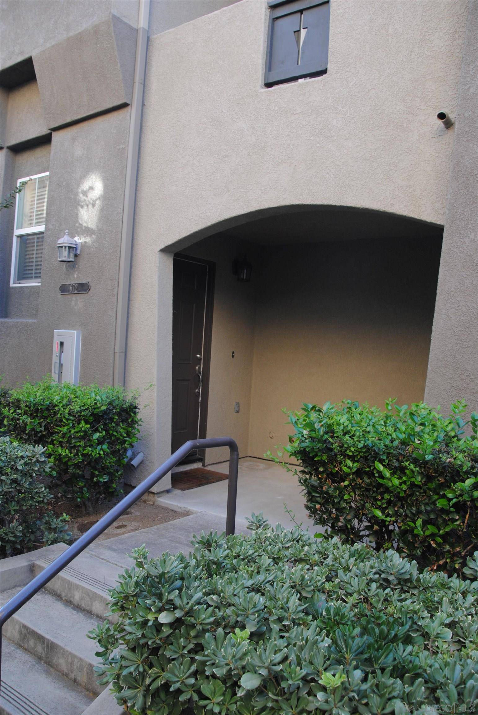 San Marcos, CA 92078,672 Kellogg St