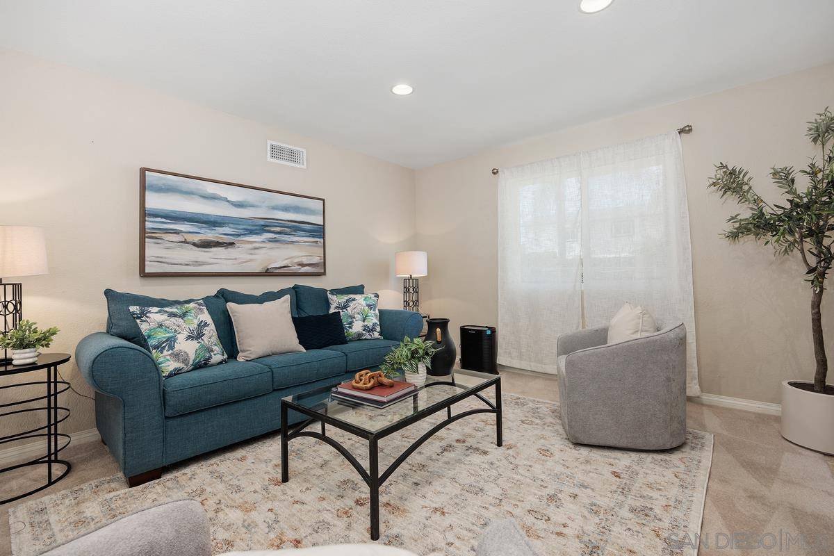 Poway, CA 92064,13961 Eastern Street