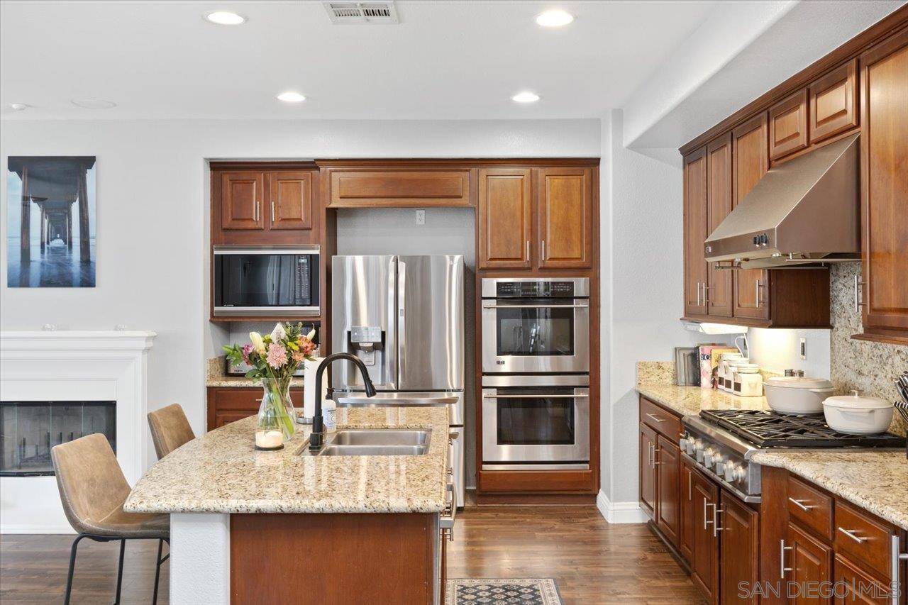 San Marcos, CA 92078,864 Orion Way