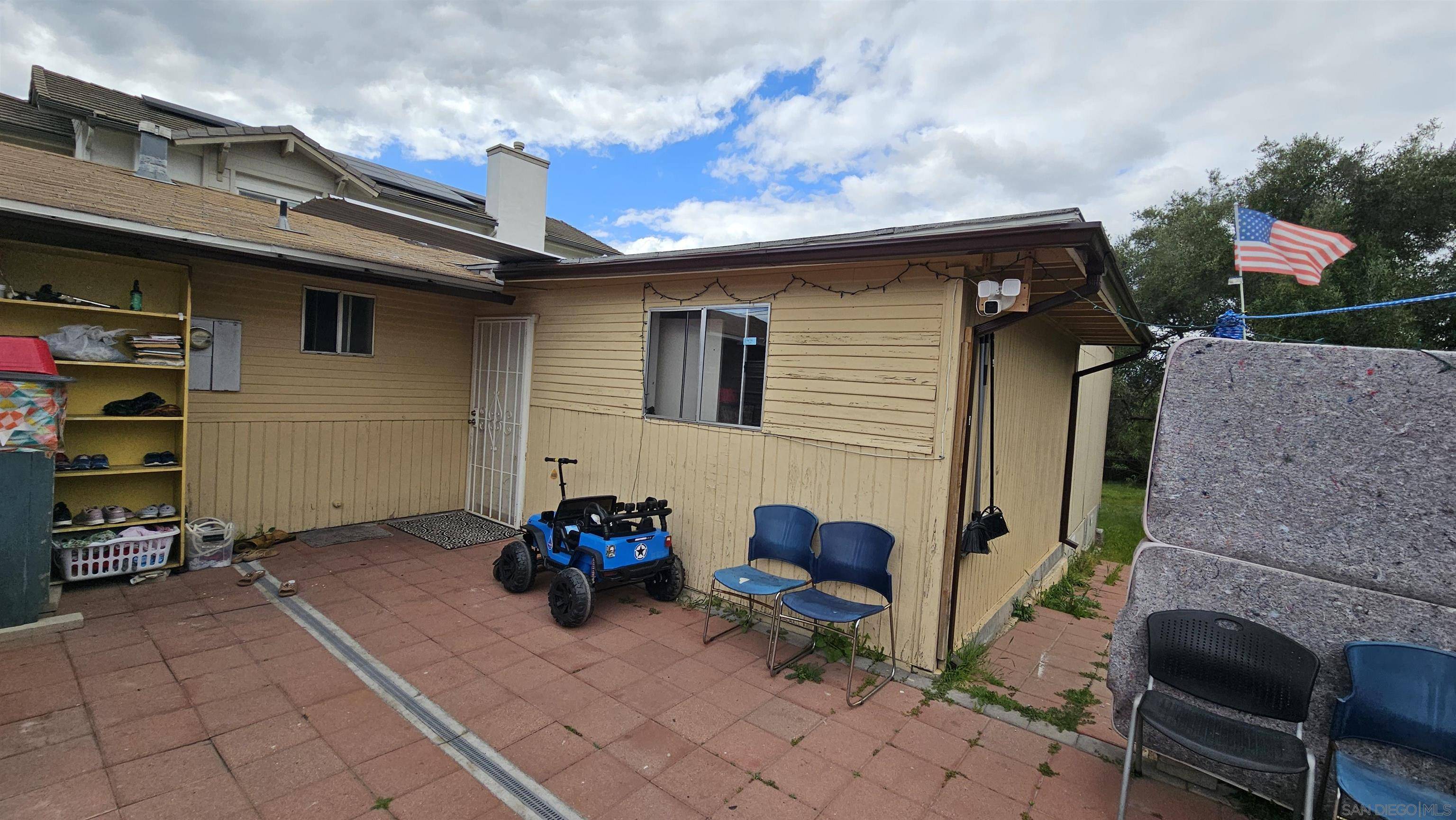 La Mesa, CA 91942,7380 Mohawk st.
