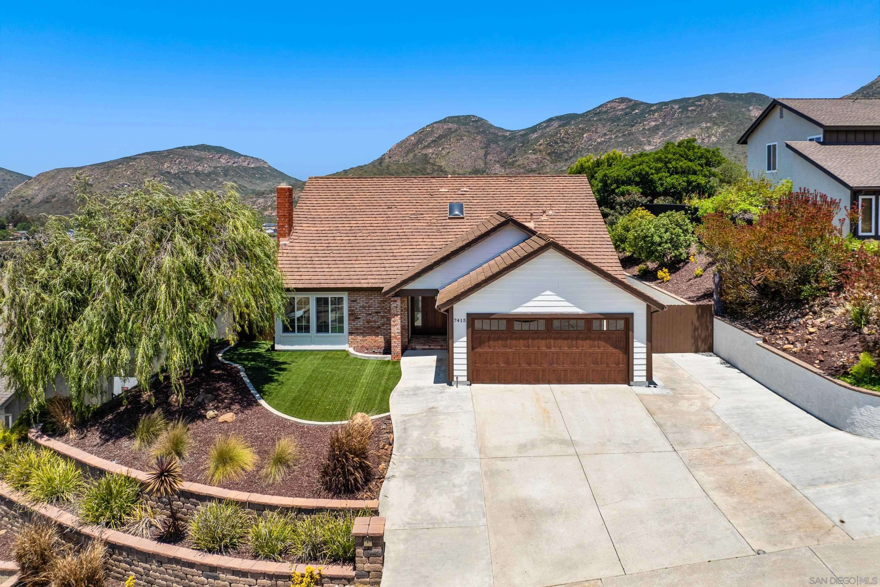 San Diego, CA 92119,7415 Rondel Ct