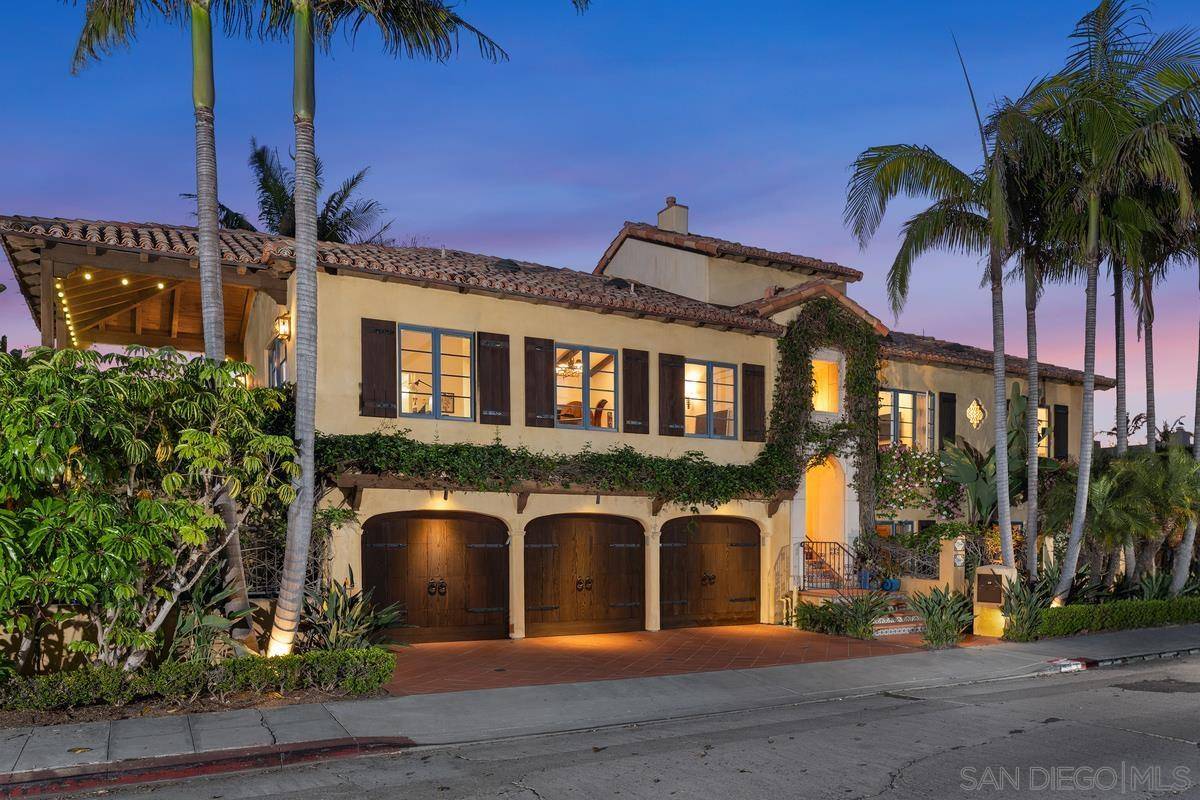 La Jolla, CA 92037,7344 Olivetas Ave