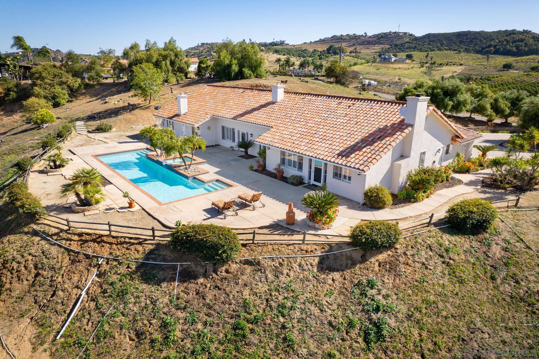 Valley Center, CA 92082,36591 Carney Rd