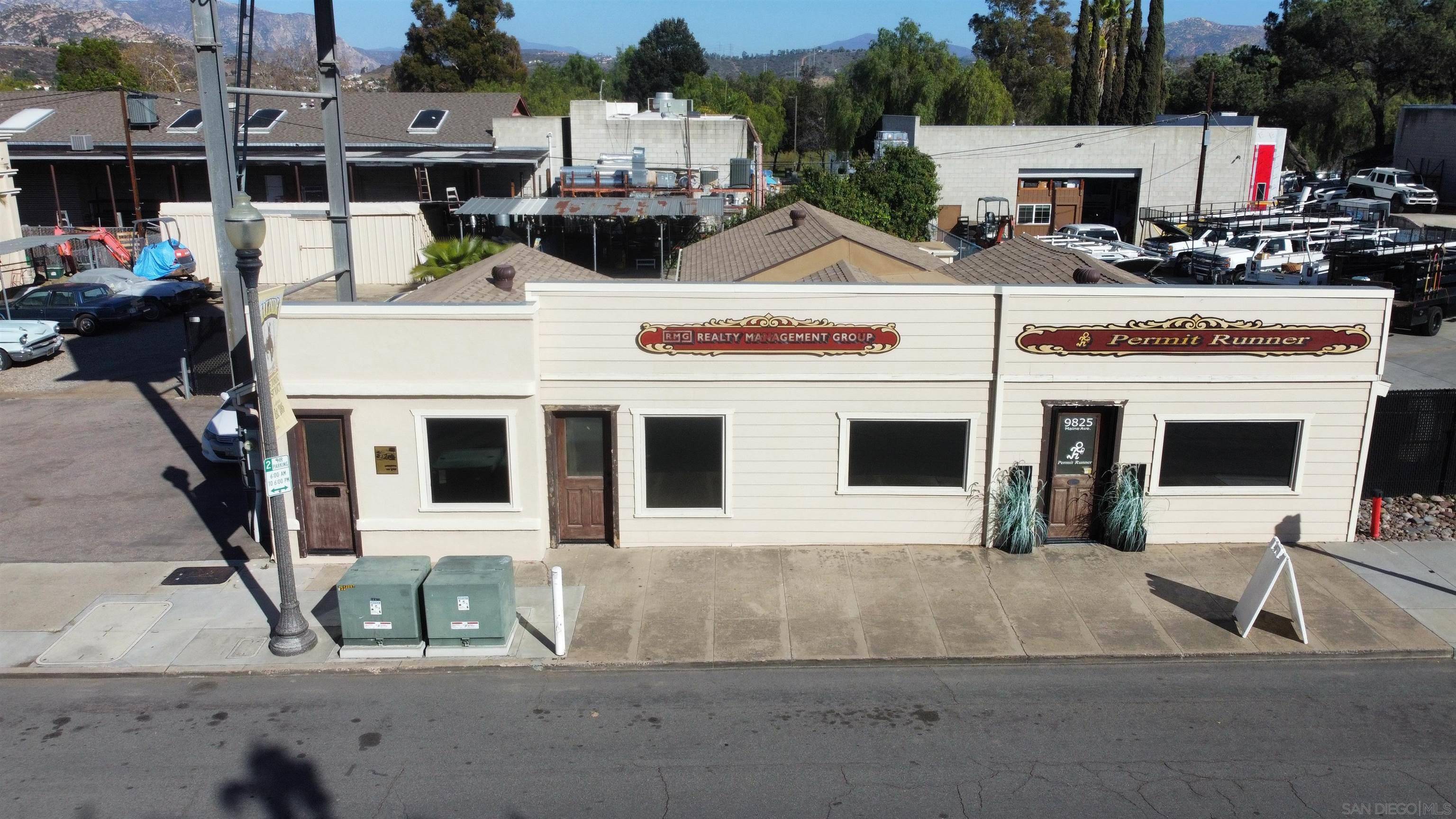 Lakeside, CA 92040,9825 Maine Avenue