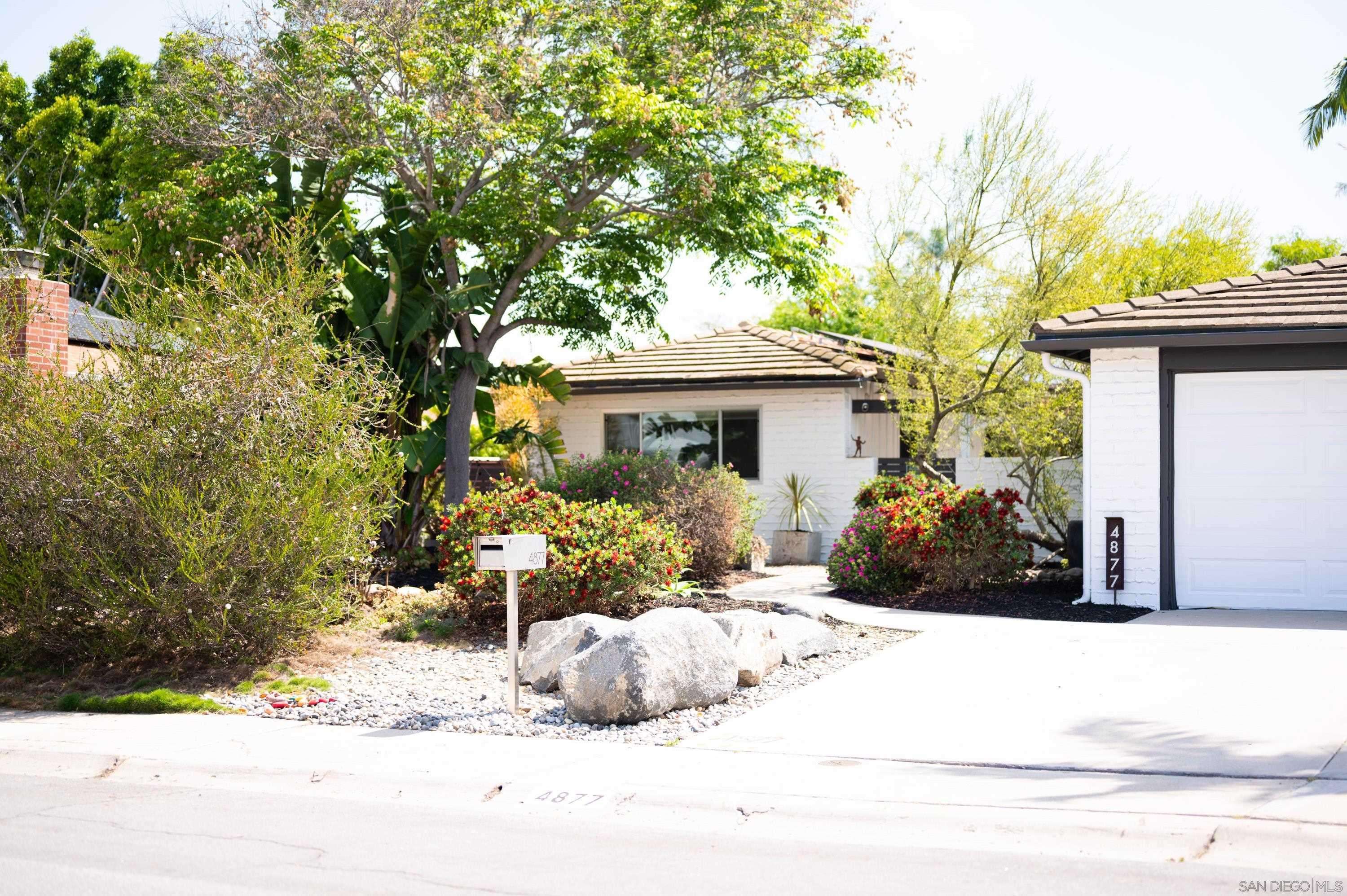 San Diego, CA 92115,4877 Lorraine Dr