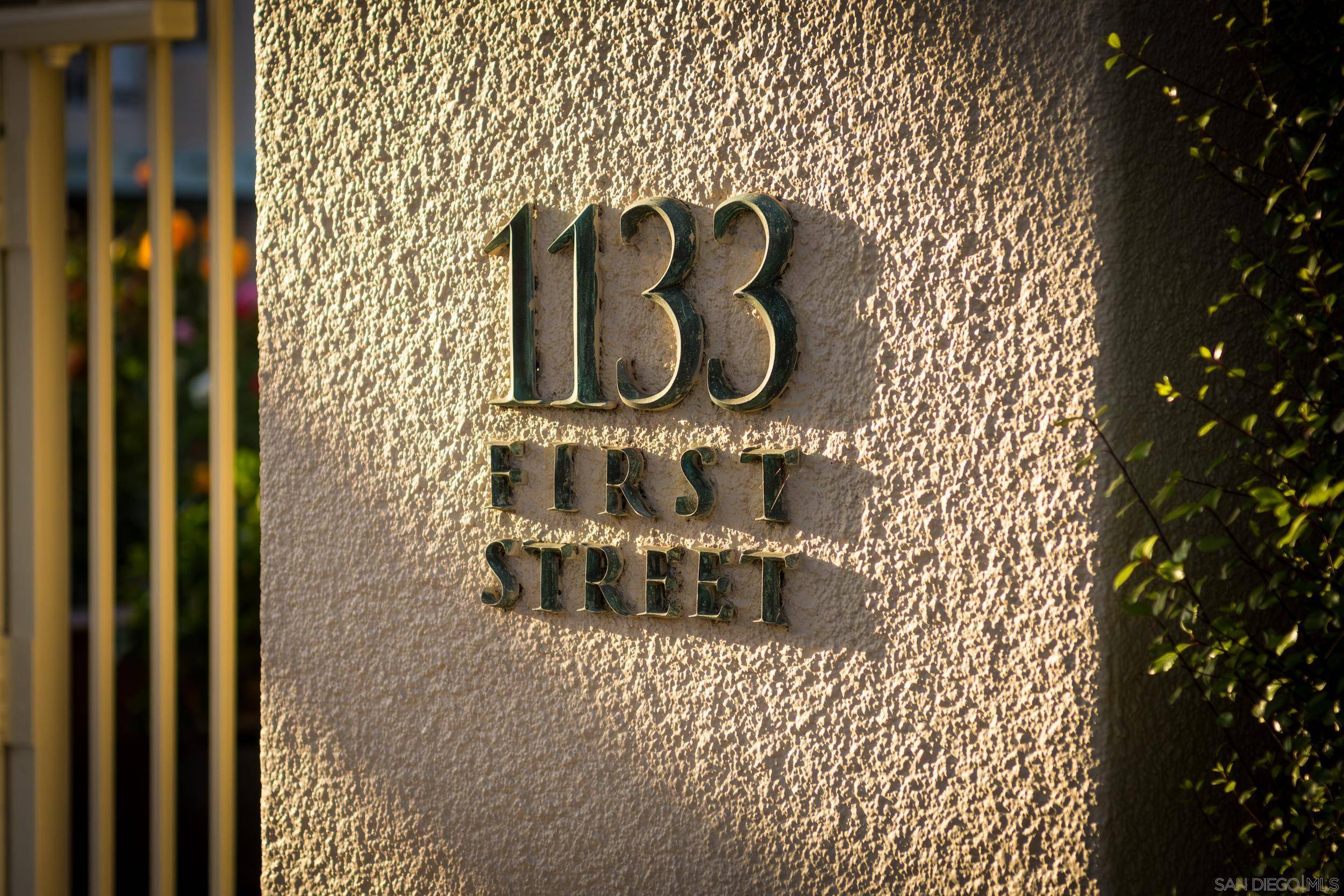 Coronado, CA 92118,1133 1st Street #120