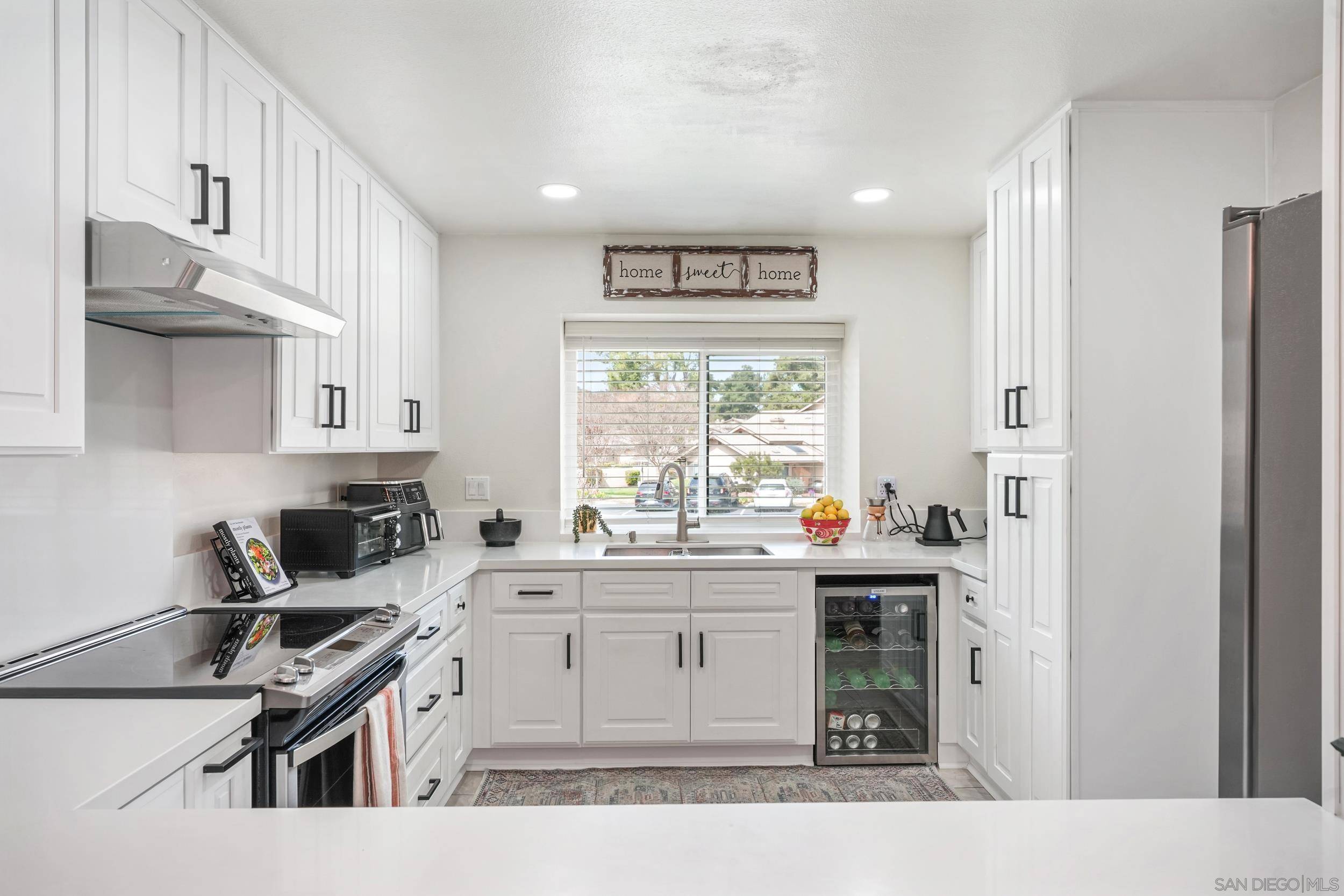 Fallbrook, CA 92028,1766 Pala Lake Dr