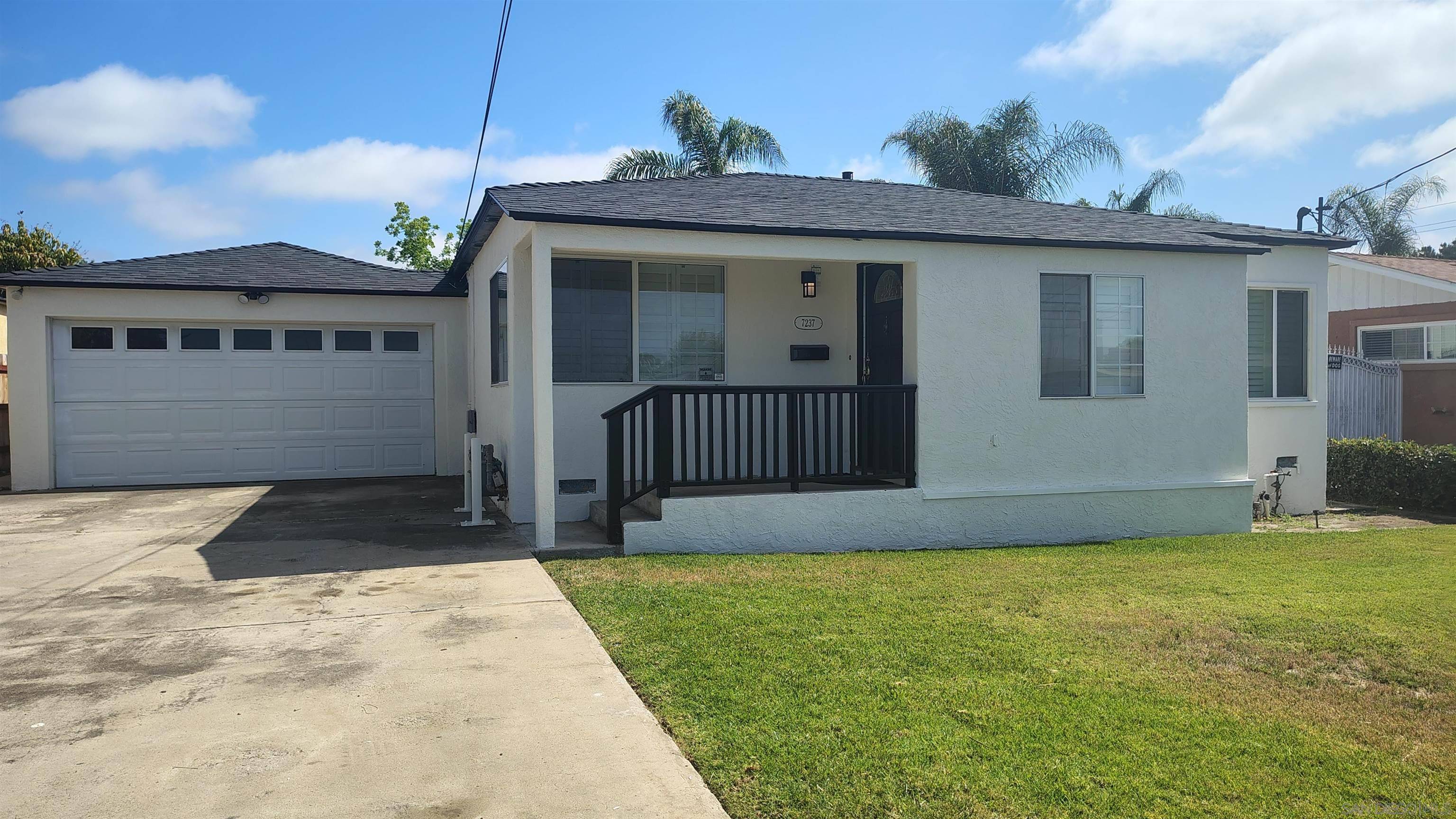 Lemon Grove, CA 91945,7237 San Miguel Ave