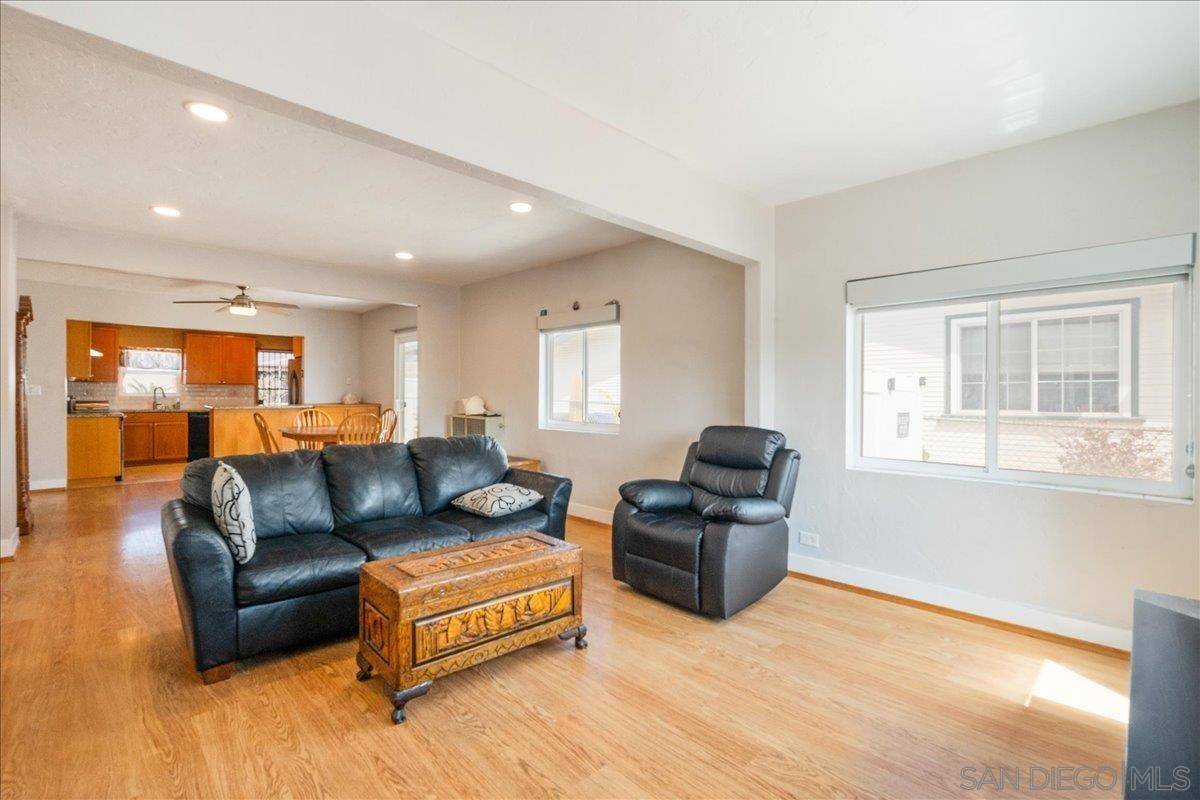 San Diego, CA 92105,2931 Dahlia St