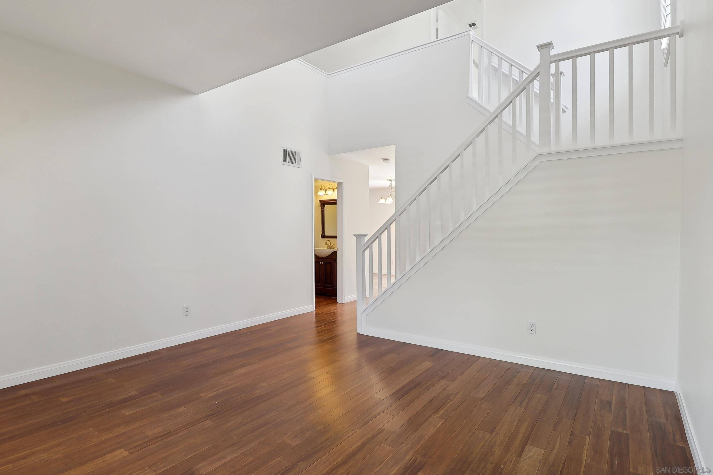 Chula Vista, CA 91915,1352 Thunder Spring Drive