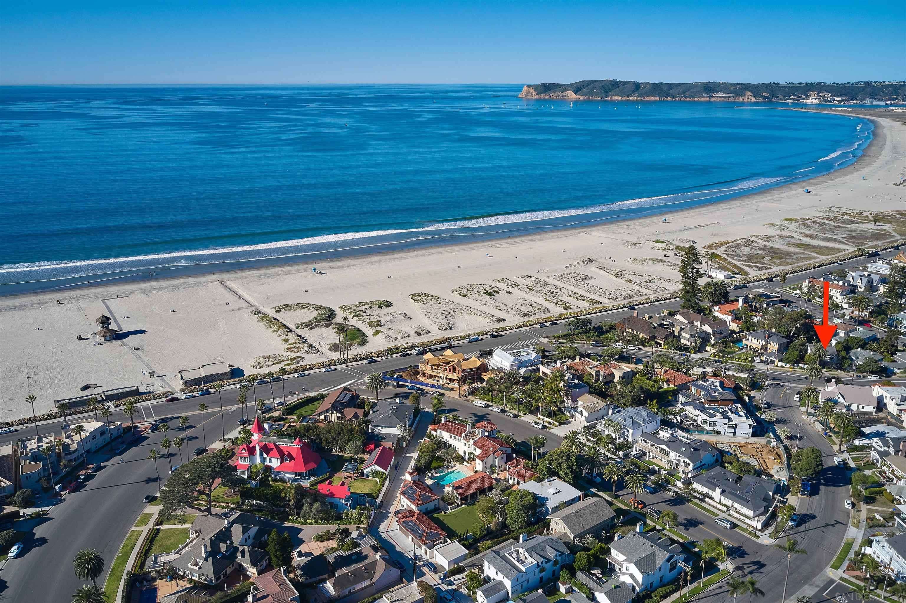 Coronado, CA 92118,1220 Alameda Blvd