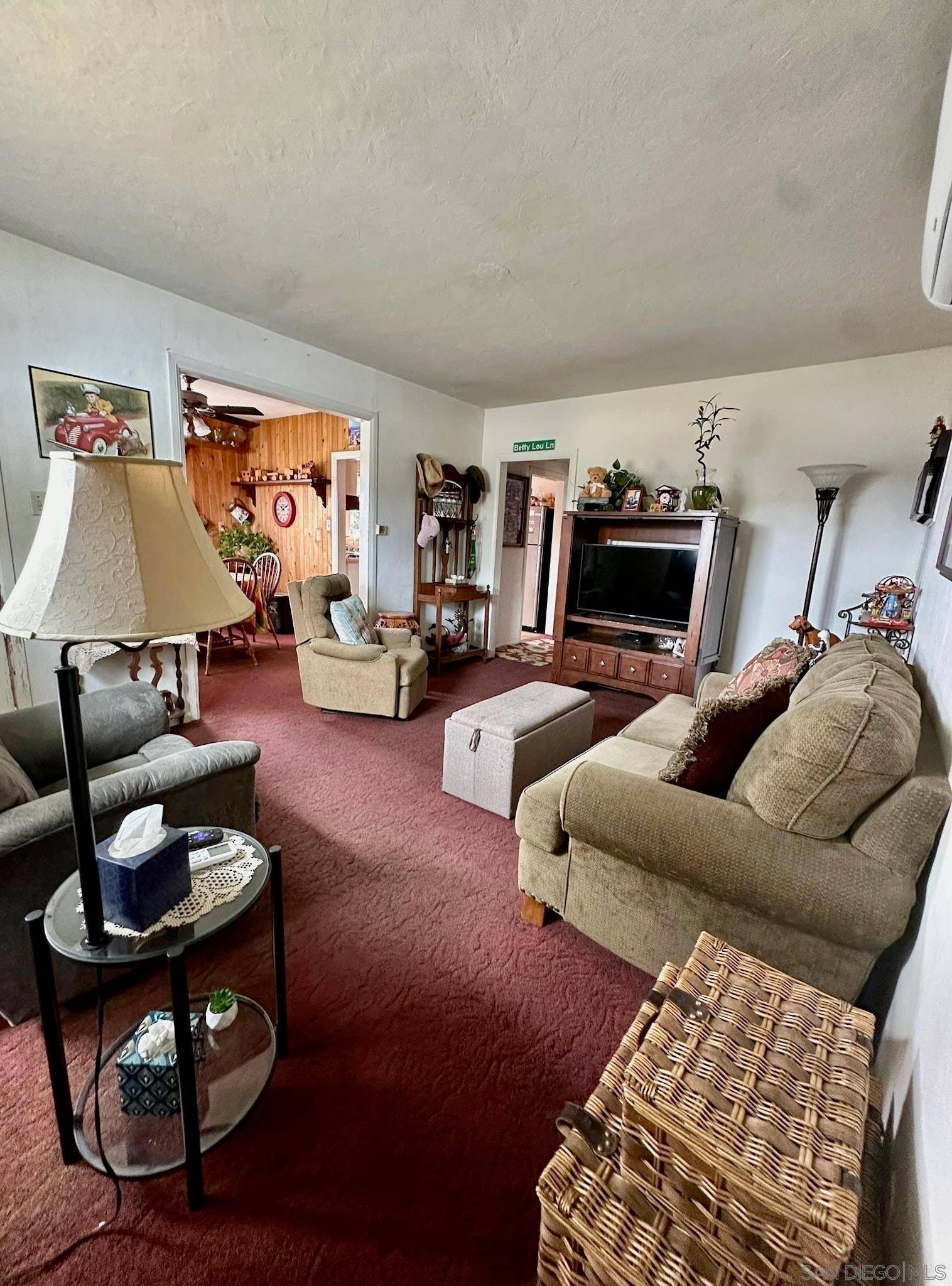 Lemon Grove, CA 91945,7363 Mount Vernon St