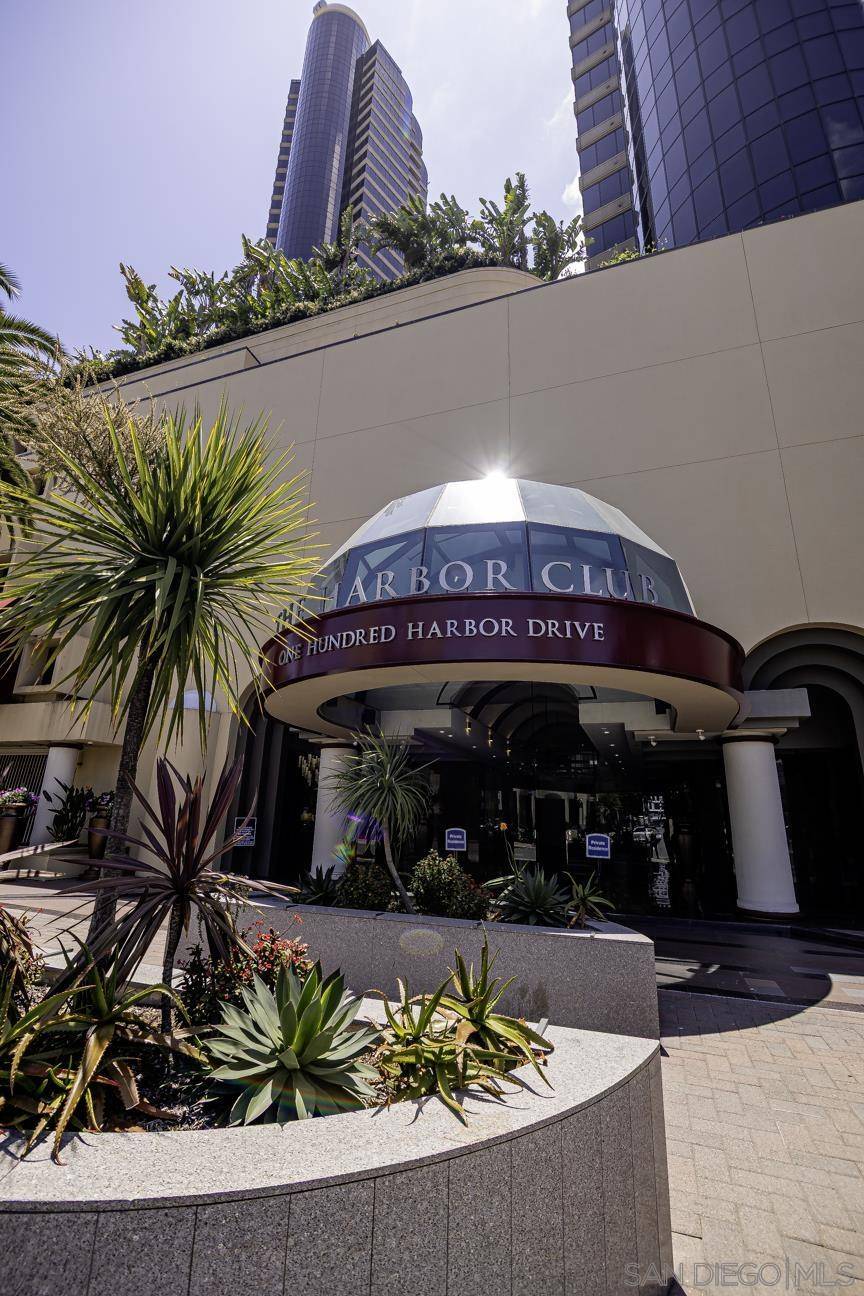 San Diego, CA 92101,100 Harbor Drive #3305/6