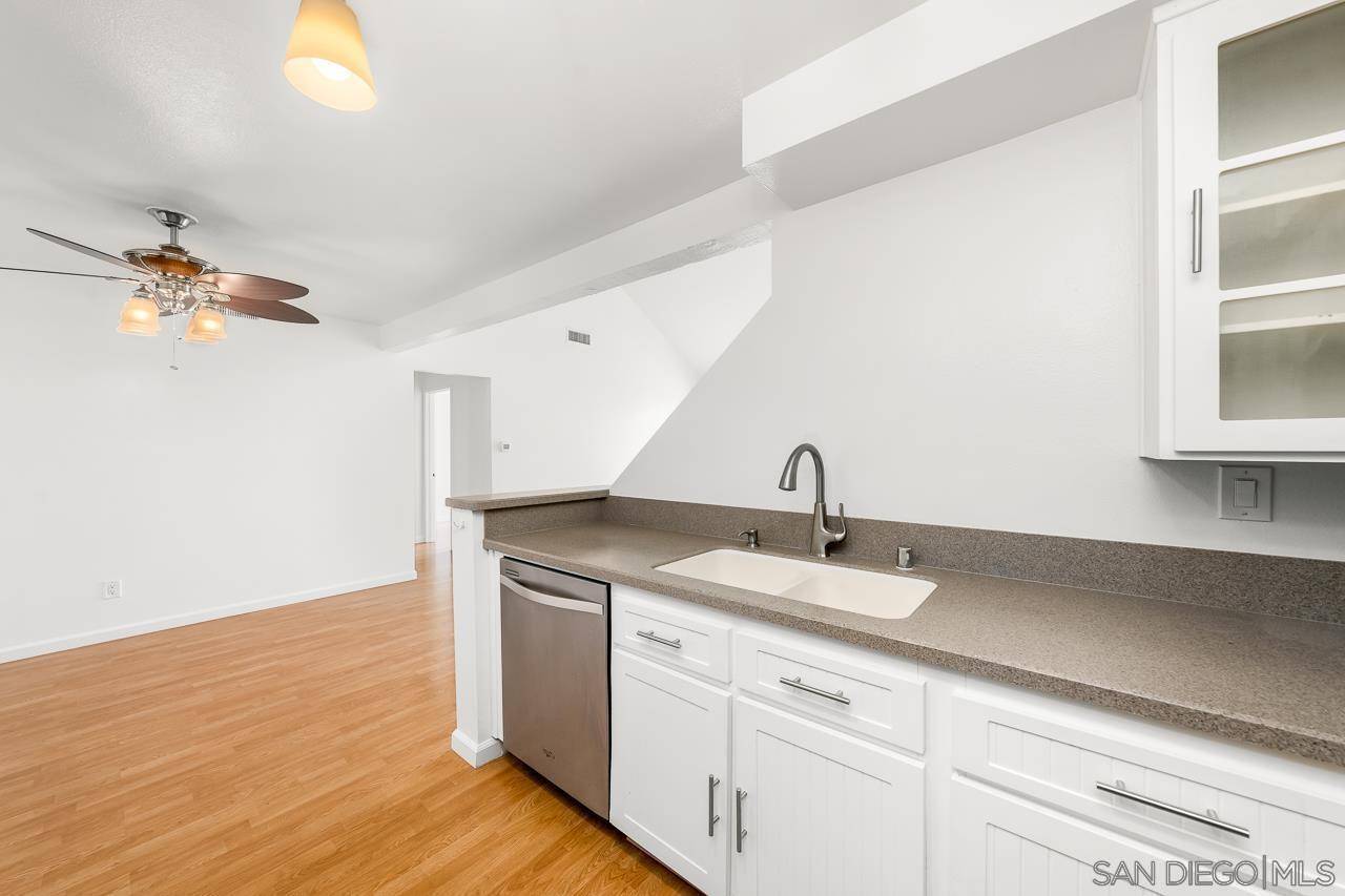 San Diego, CA 92130,12213 Carmel Vista Rd #234