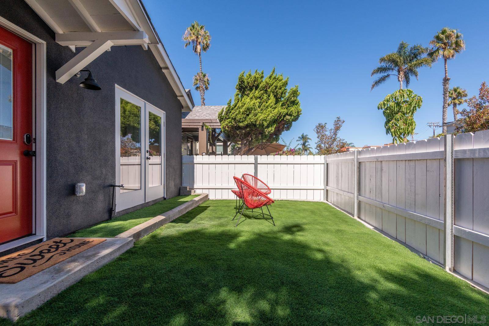 San Diego, CA 92107,4781 Long Branch Avenue