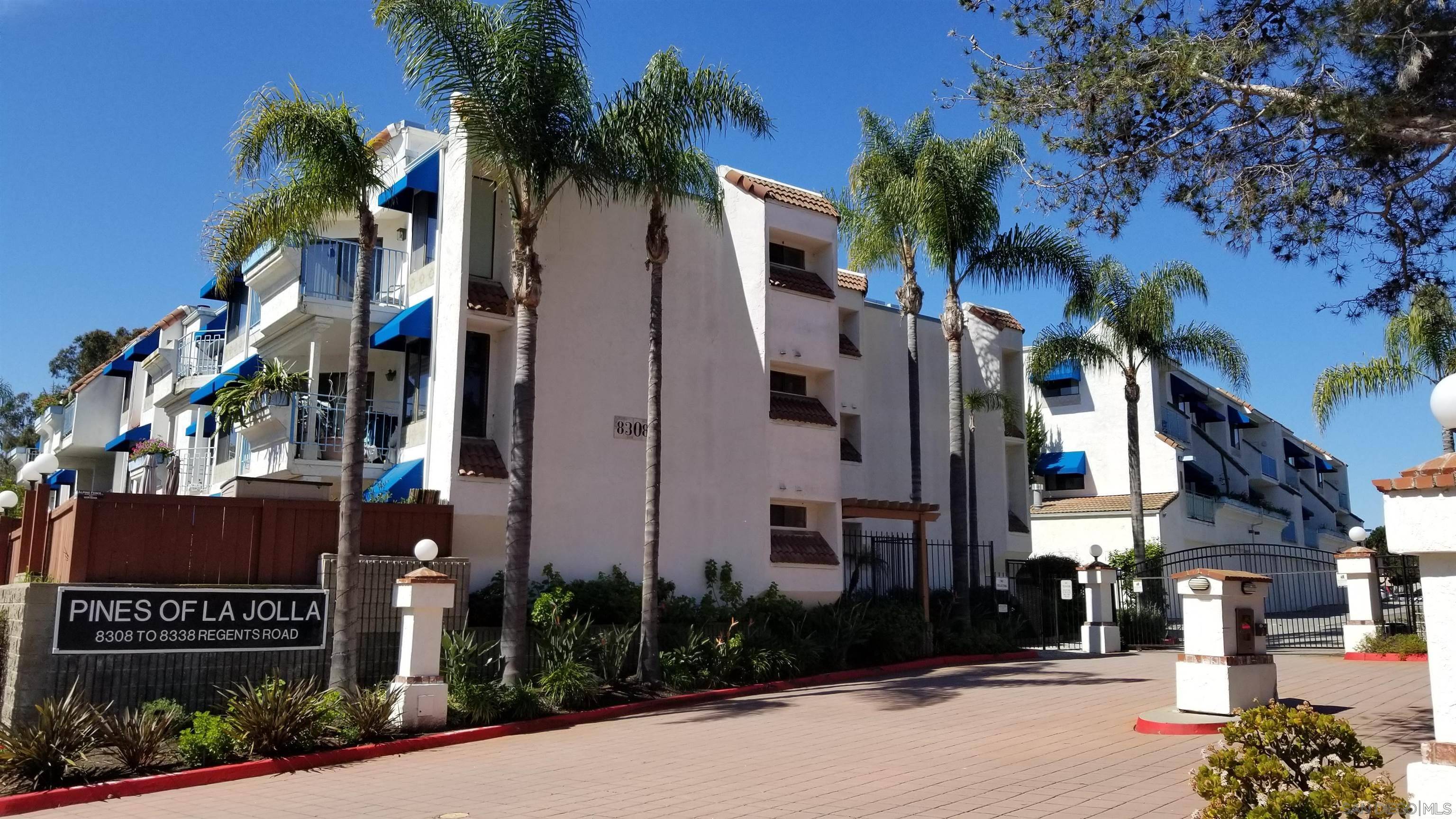 La Jolla, CA 92122,8328 Regents Rd #3J