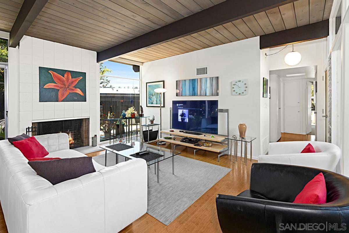 San Diego, CA 92111,3455 Aldford Dr