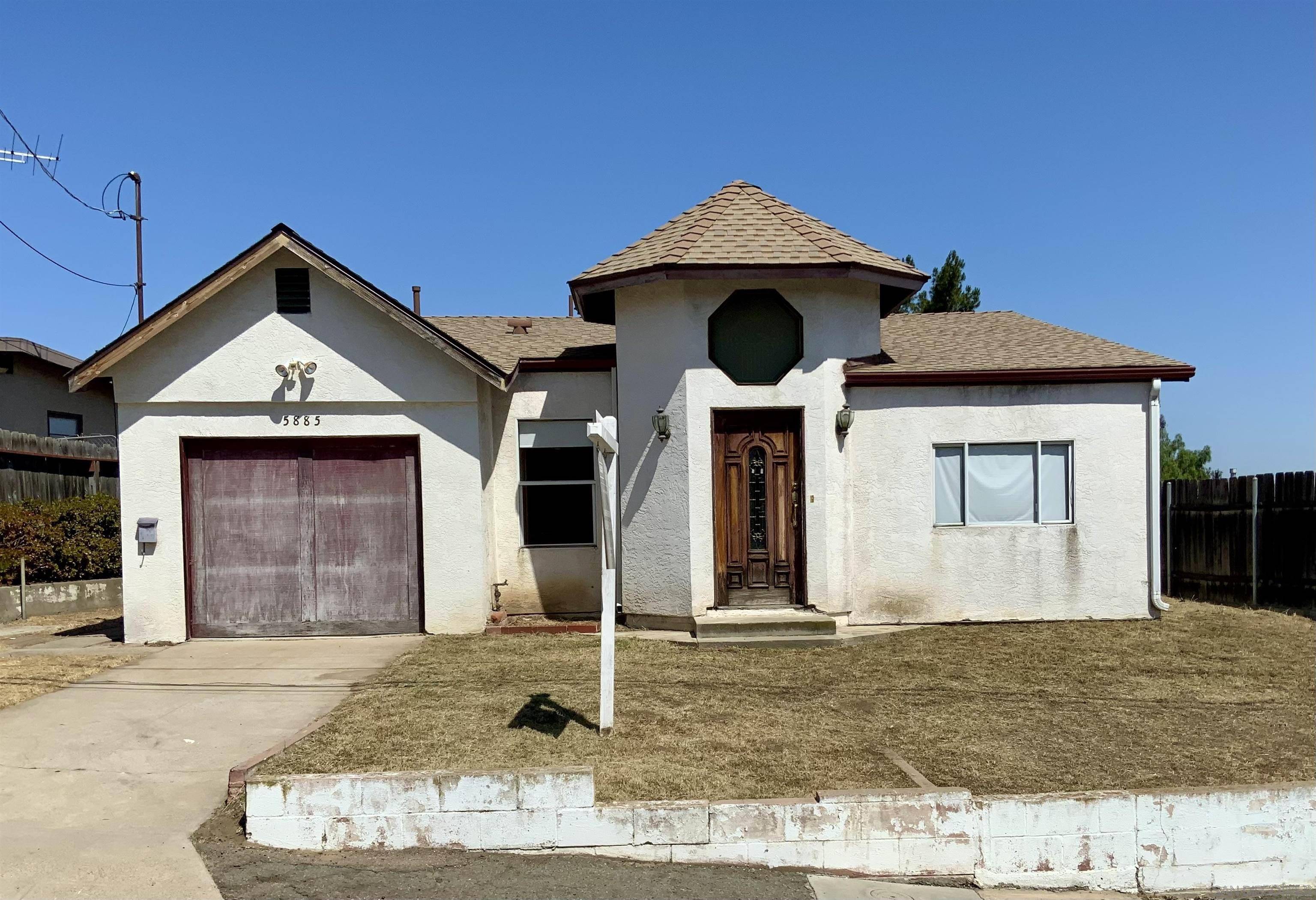 San Diego, CA 92105,5885 Lynn St