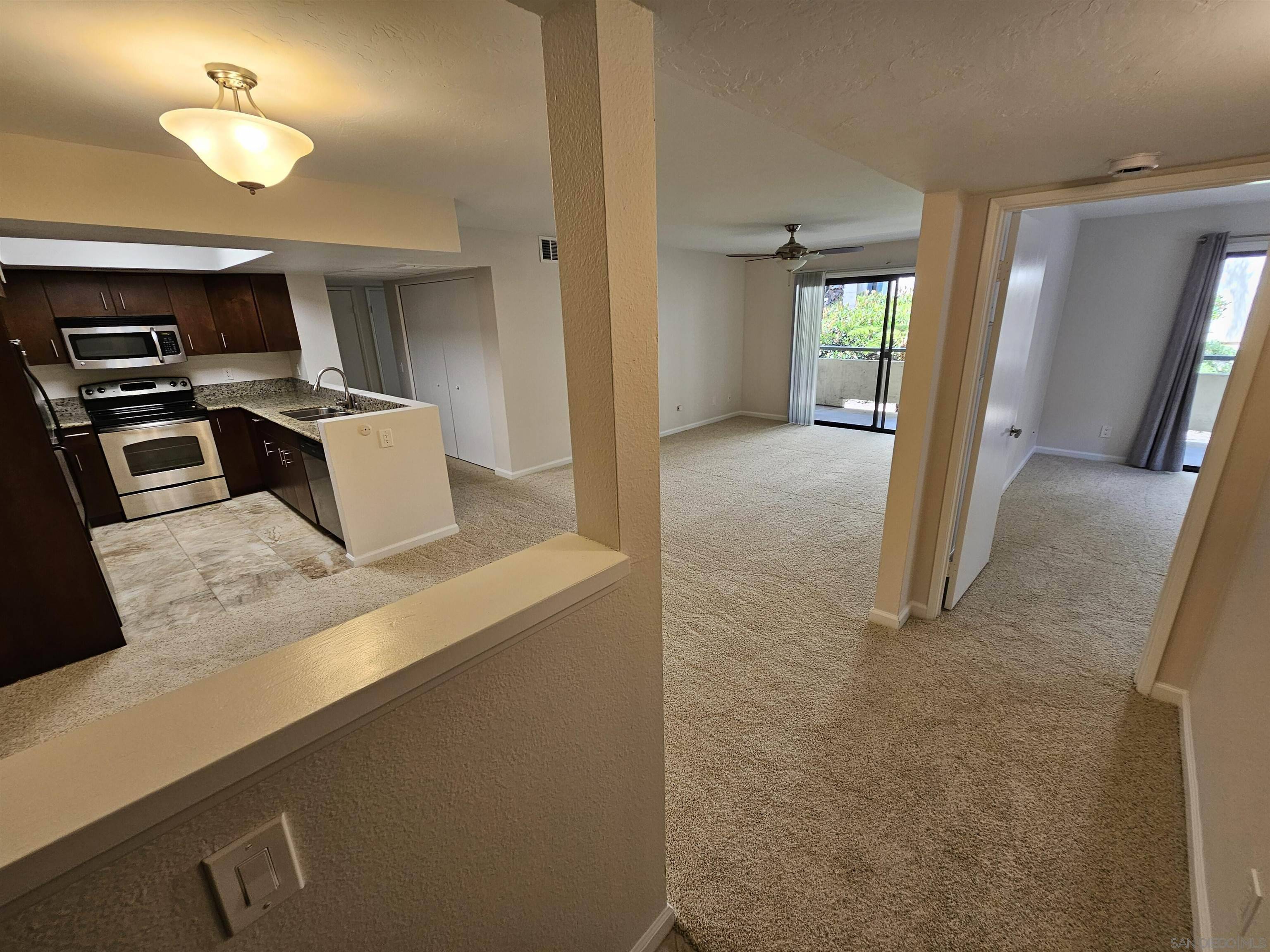 San Diego, CA 92115,5885 El Cajon Blvd #214