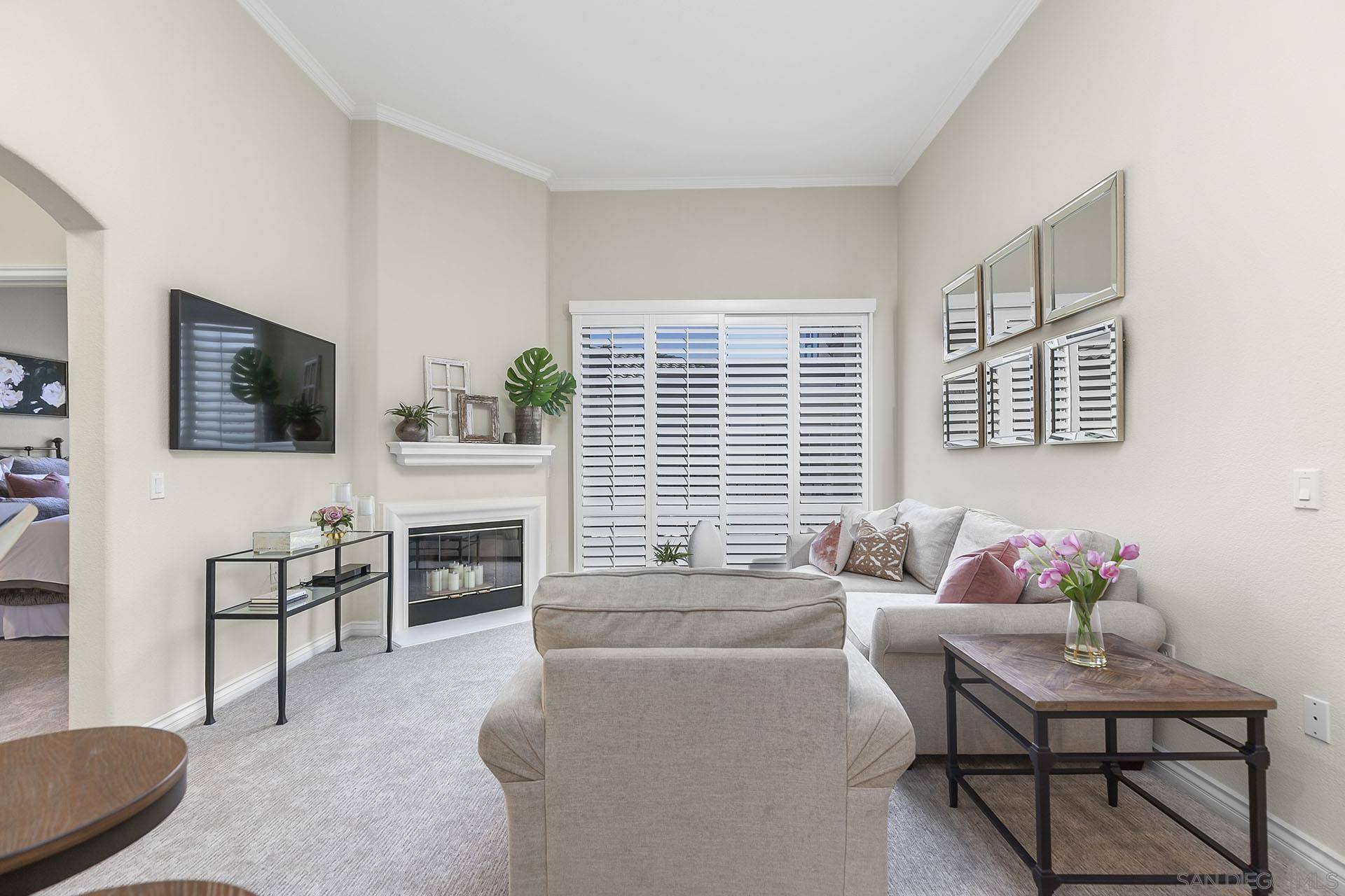 La Jolla, CA 92037,9253 Regents Rd. #A404