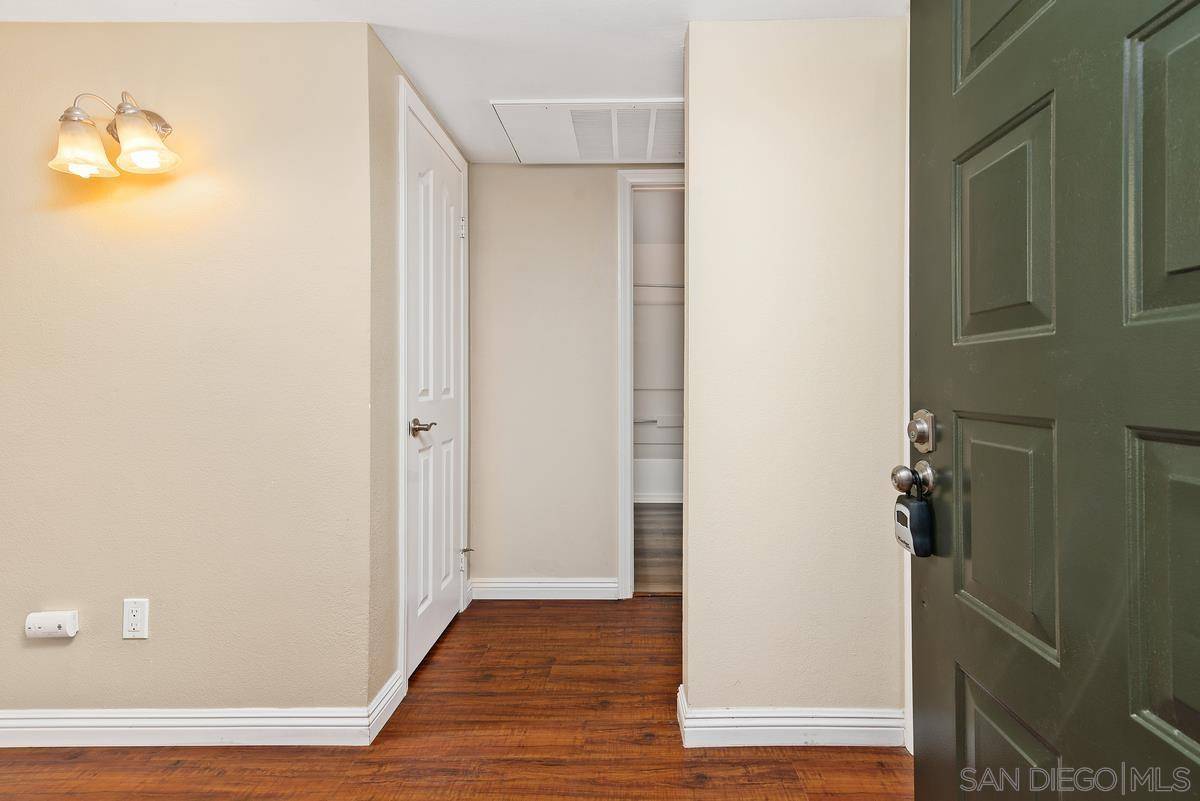 San Diego, CA 92128,15024 Avenida Venusto #153