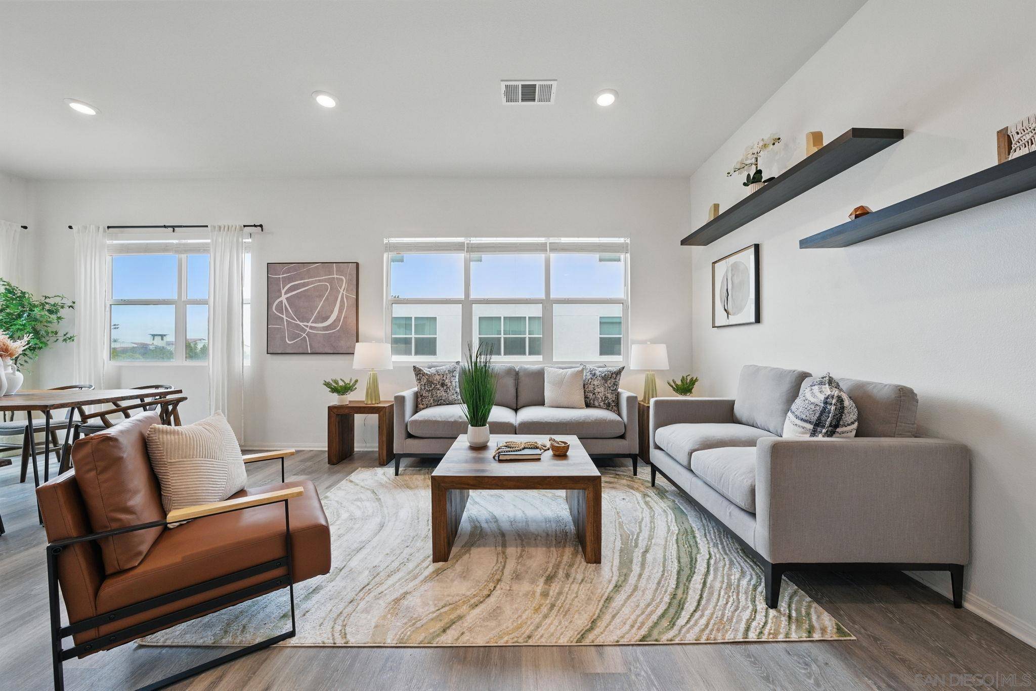 Chula Vista, CA 91915,2054 Luzon Lane #3