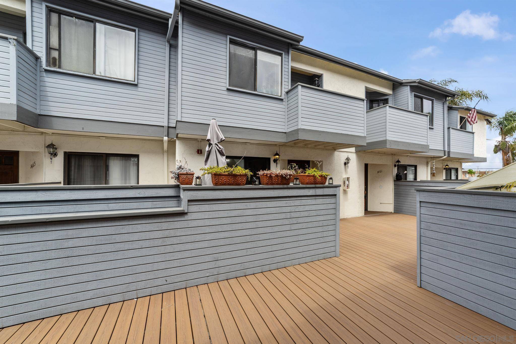 Imperial Beach, CA 91932,1463 Hemlock Avenue