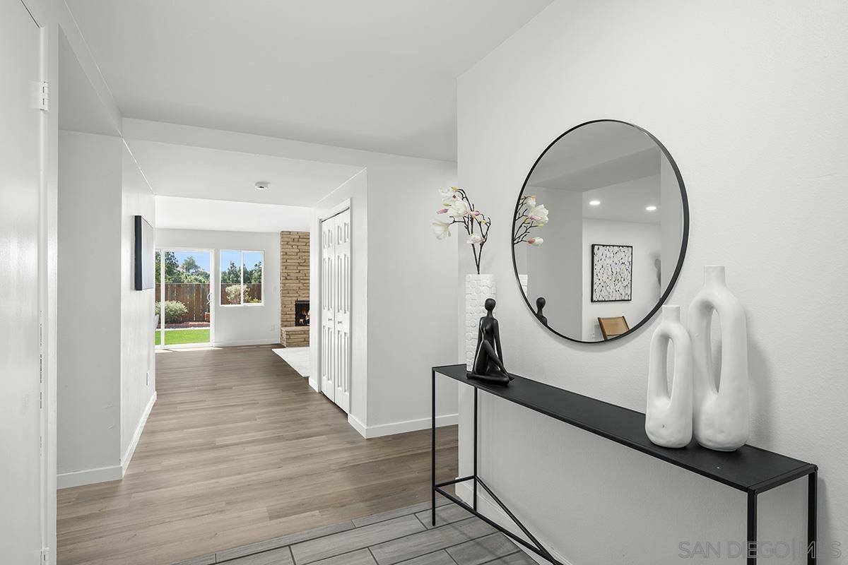 San Diego, CA 92122,6524 Calgary Ct