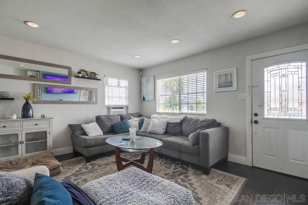 Imperial Beach, CA 91932,1264 15th