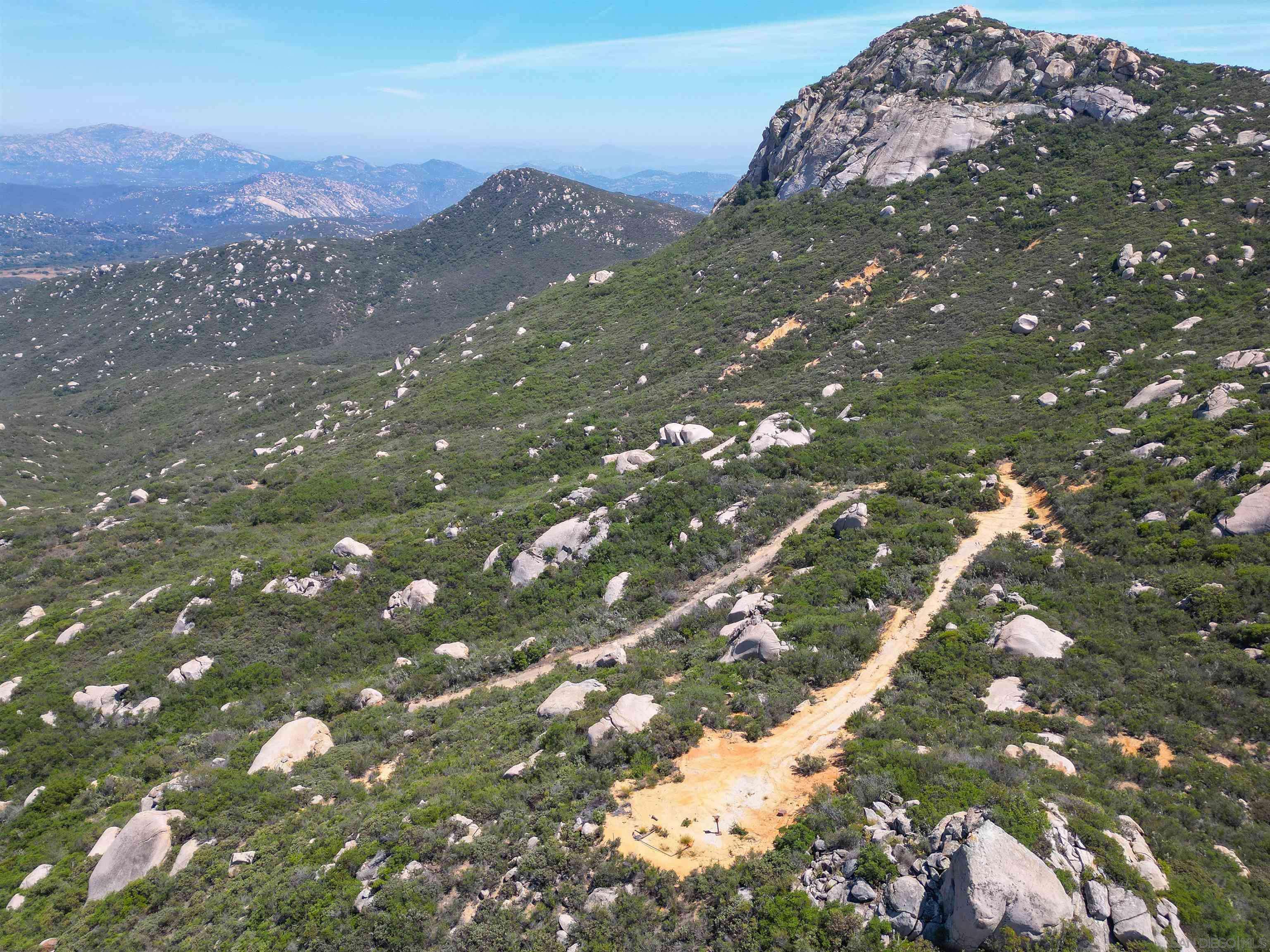 Ramona, CA 92065,17441 Dos Picos Park Road #08