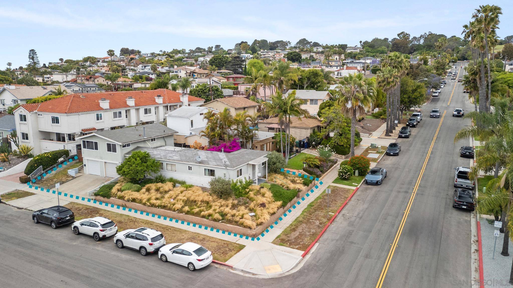 San Diego, CA 92109,4804 Lamont St