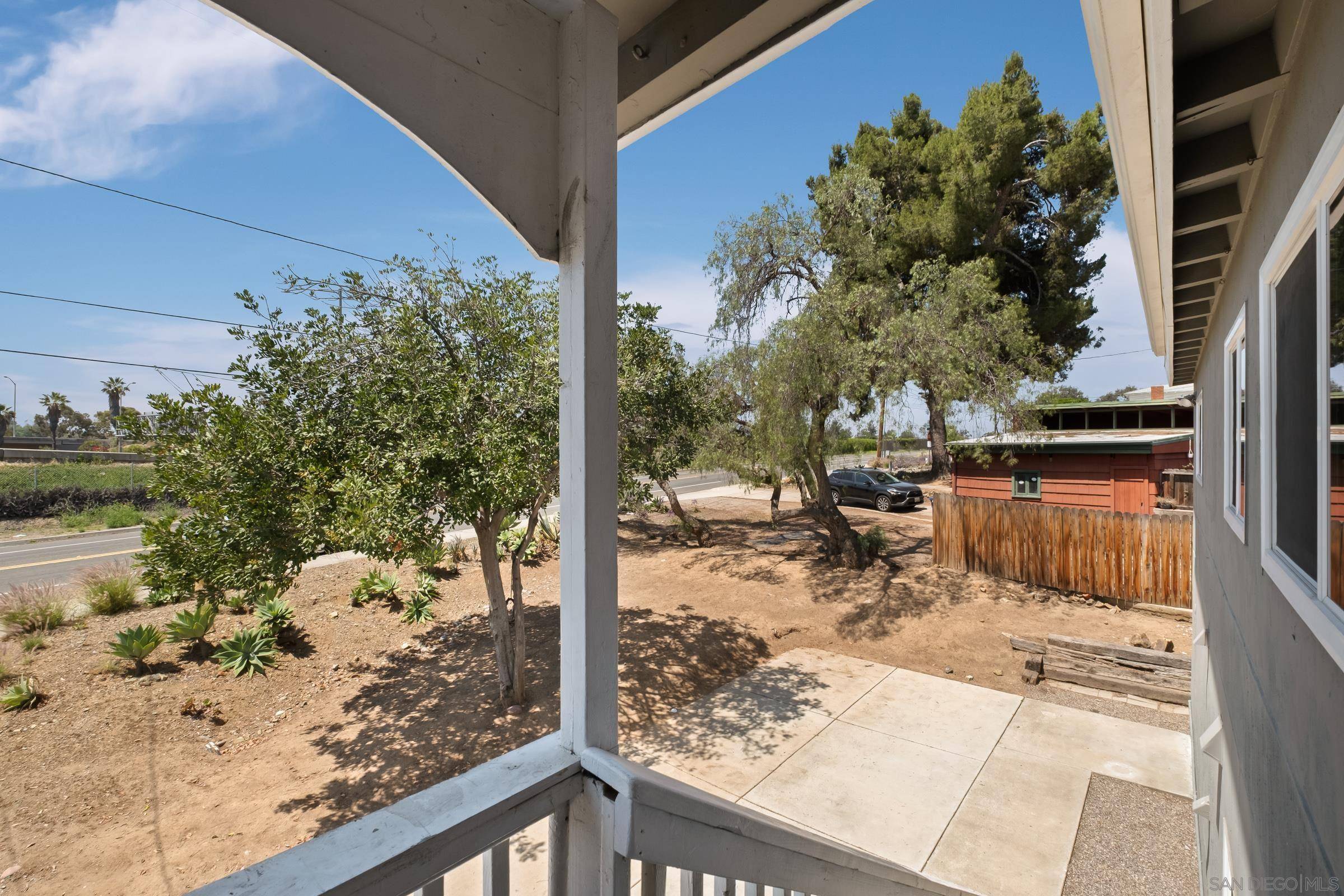 La Mesa, CA 91941,3754-56 Riviera Dr