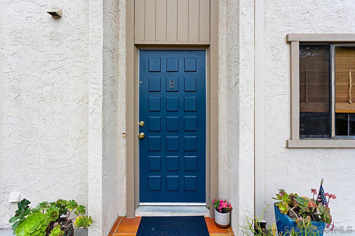 Carlsbad, CA 92009,2383 Altisma Way #Unit B