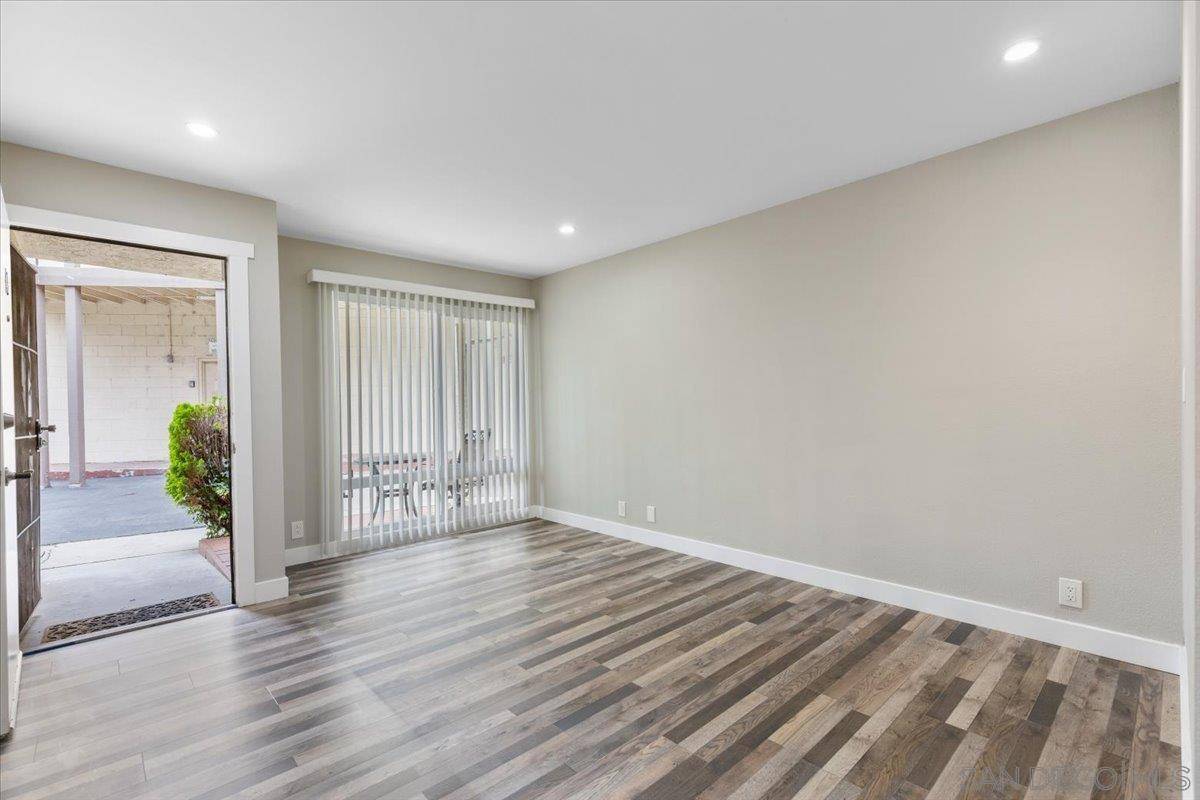 El Cajon, CA 92021,745 E Bradley Ave #43