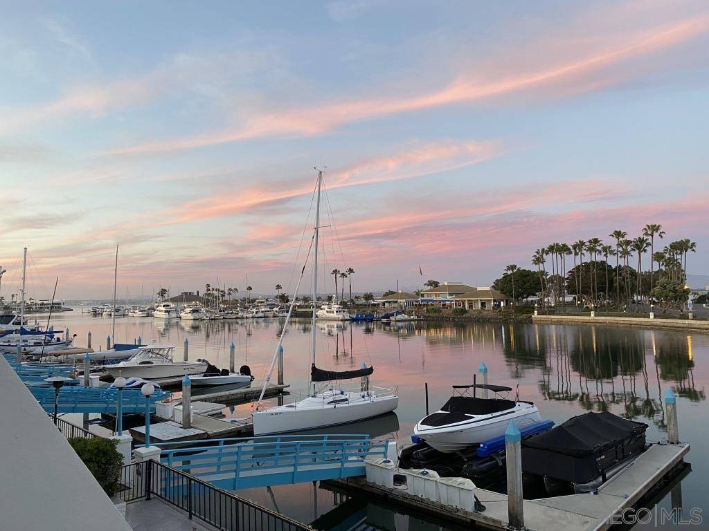 Coronado, CA 92118,4 Antigua Ct