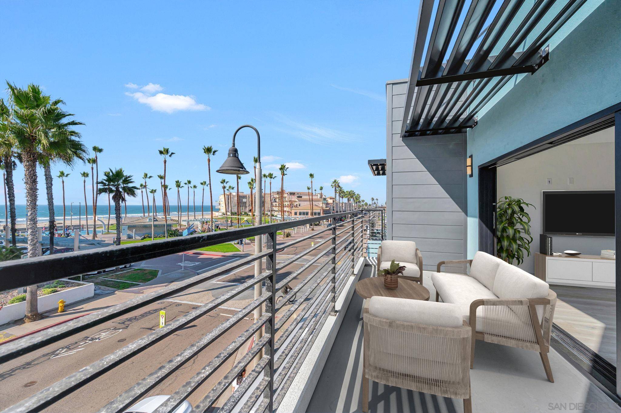 Imperial Beach, CA 91932,809 Seacoast Dr