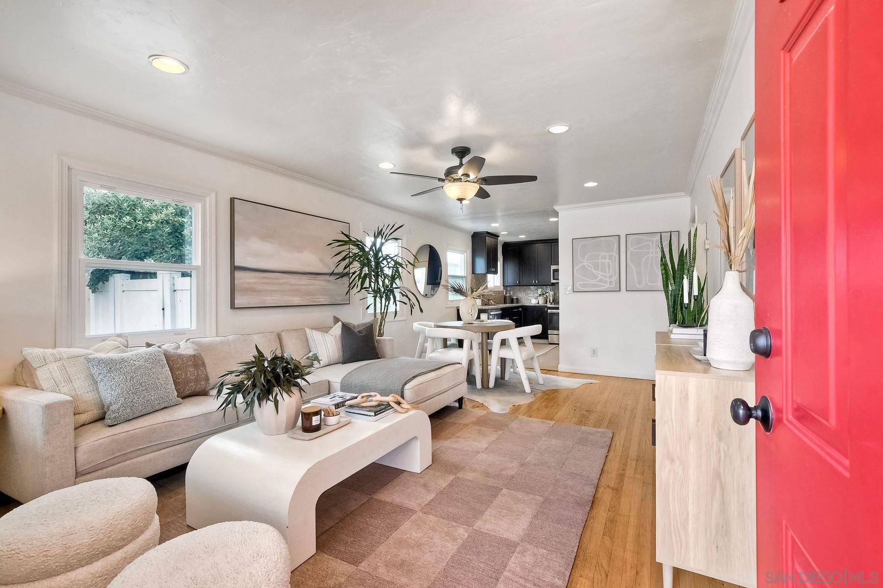 San Diego, CA 92107,2222 Bolinas St