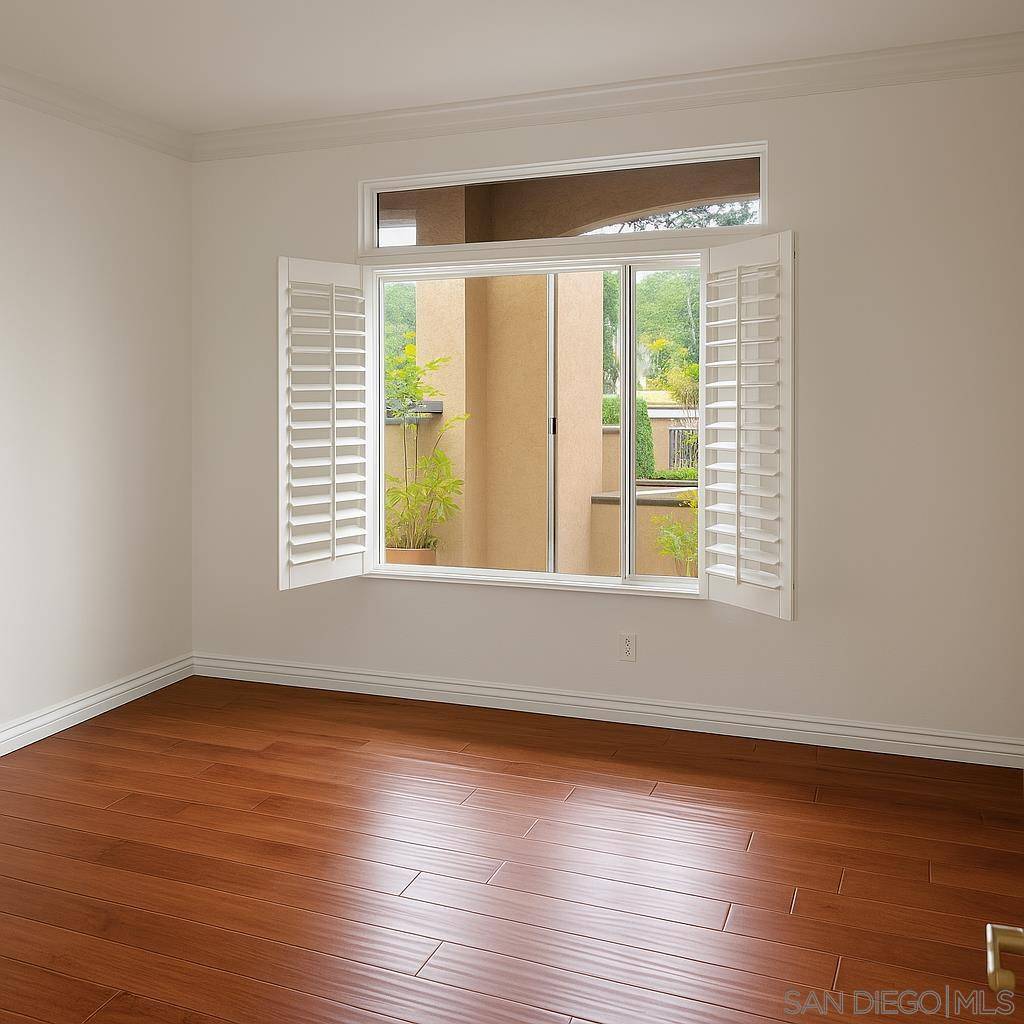 San Diego, CA 92122,7214 Shoreline Drive #186
