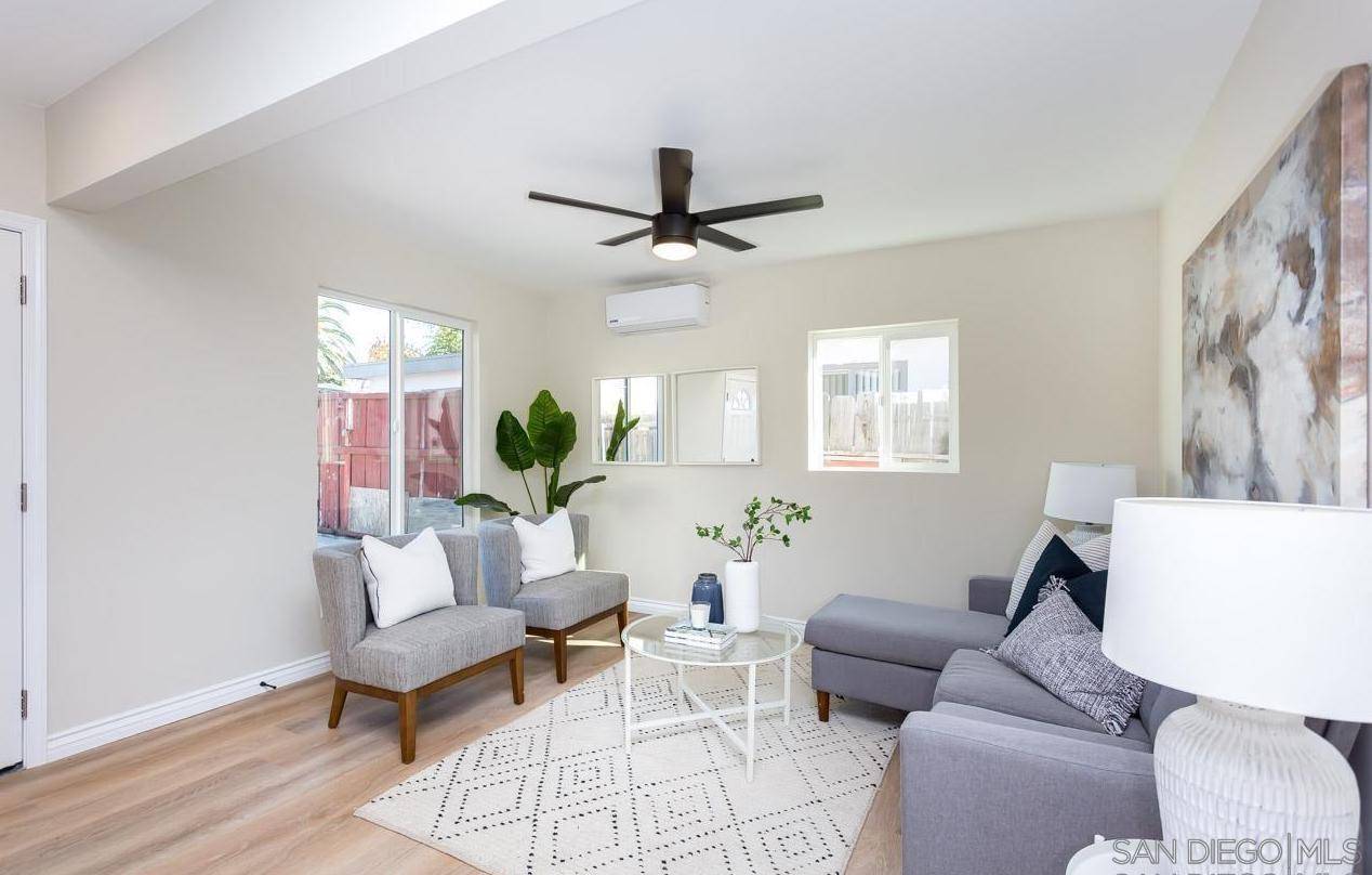 Imperial Beach, CA 91932,924 Florida St