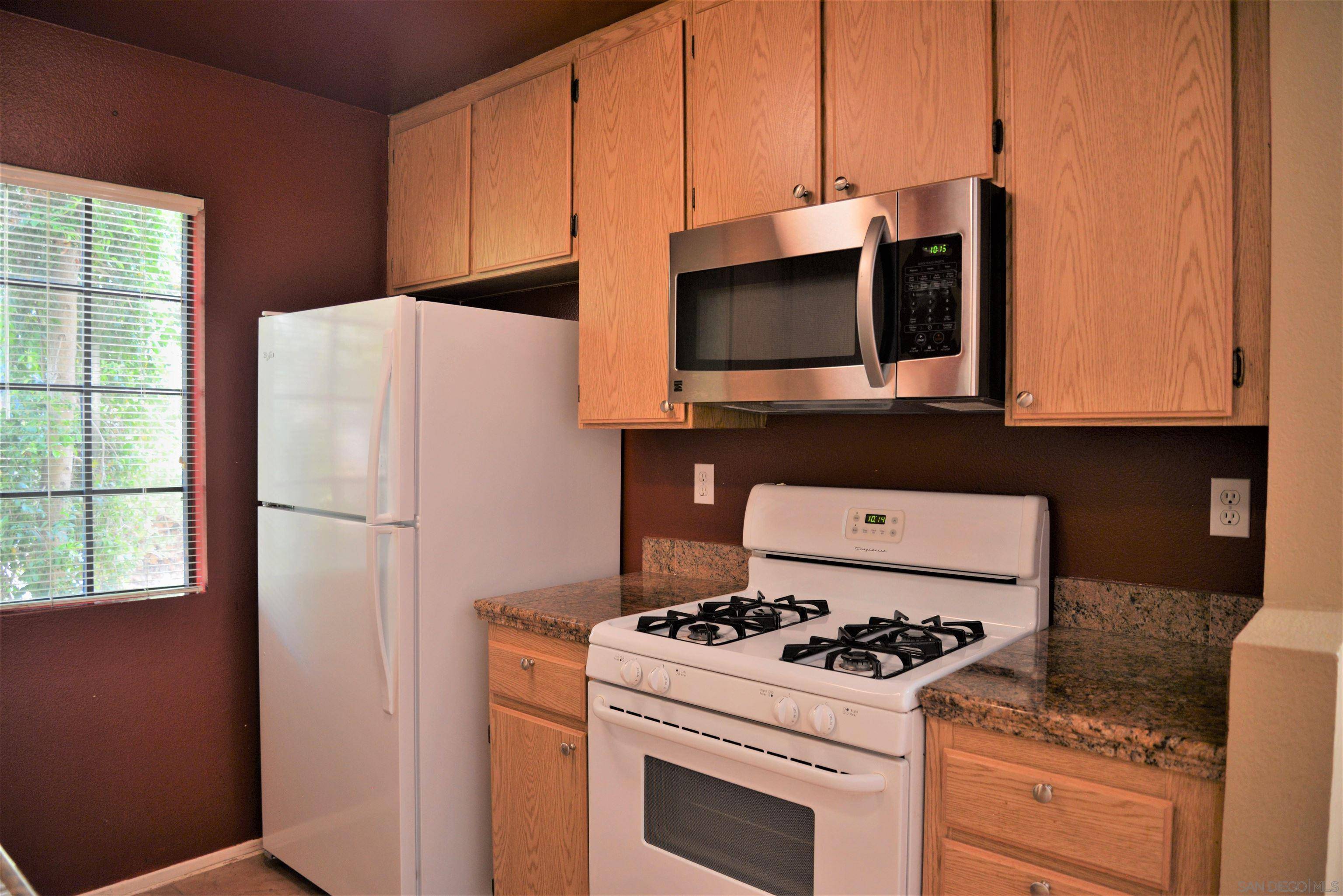 San Diego, CA 92129,10331 Azuaga St #227