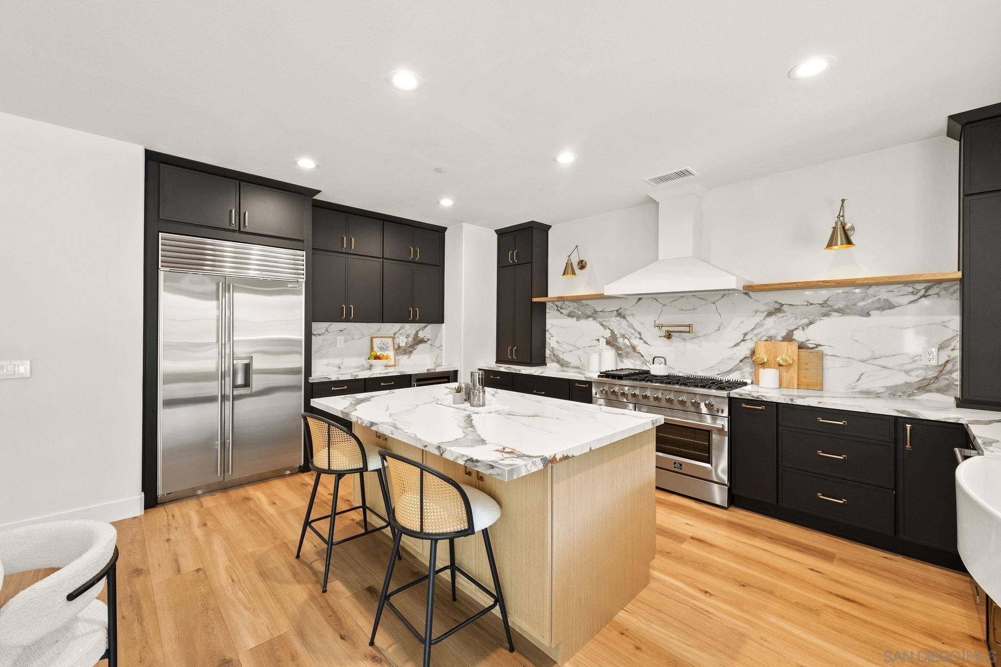 Temecula, CA 92592,34189 Hourglass St