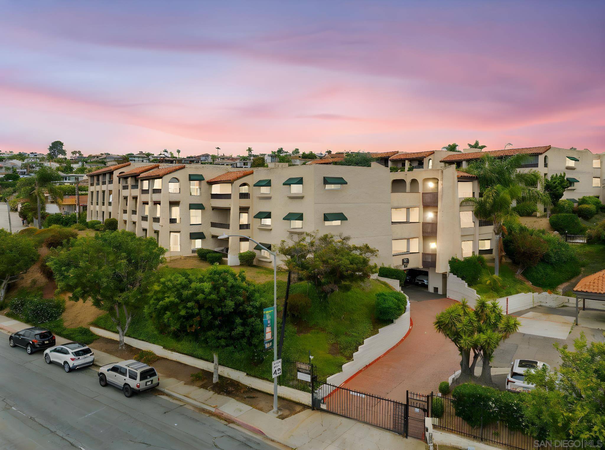 San Diego, CA 92117,2727 Morena Blvd #309