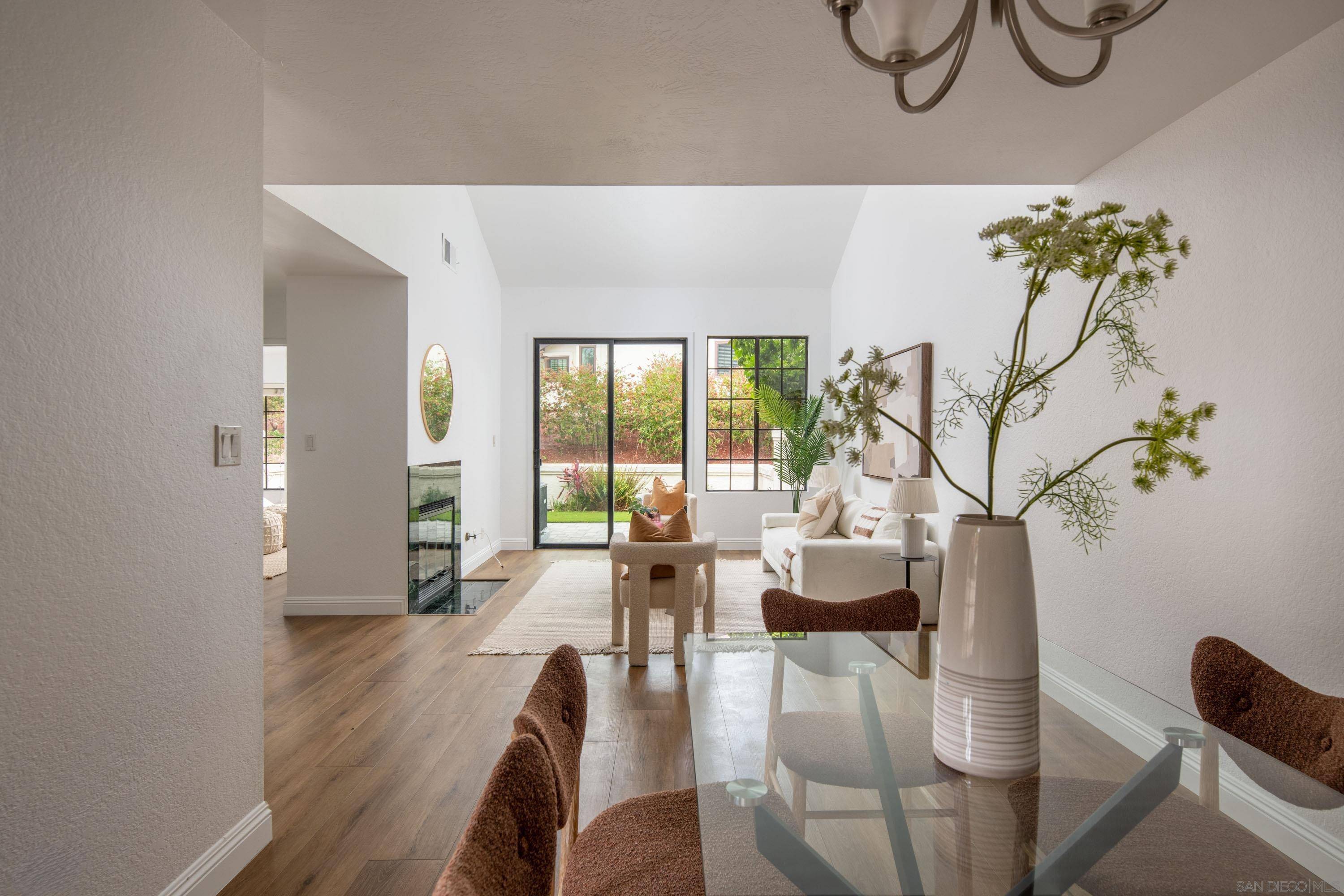 San Diego, CA 92130,3633 Seahorn Circle